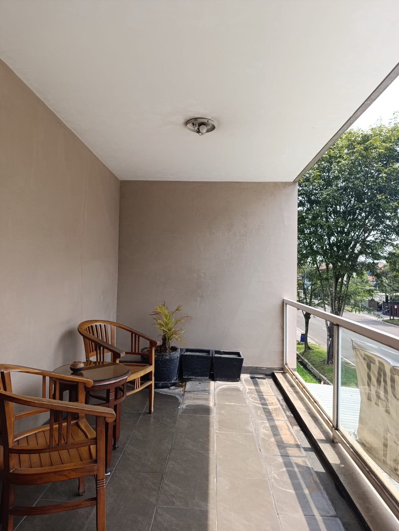 Dijual Cepat Rumah Kost-kostan yang sedang berjalan didaerah Lippo Karawaci dekat dengan Universitas Pelita Harapan 