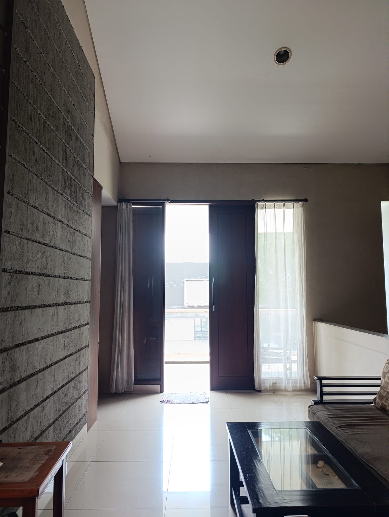 Dijual Cepat Rumah Kost-kostan yang sedang berjalan didaerah Lippo Karawaci dekat dengan Universitas Pelita Harapan 