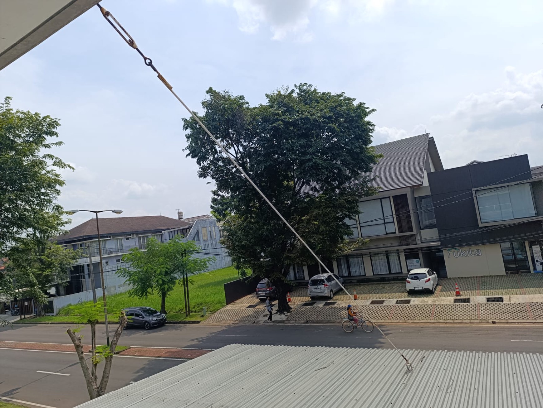 Dijual Cepat Rumah Kost-kostan yang sedang berjalan didaerah Lippo Karawaci dekat dengan Universitas Pelita Harapan 