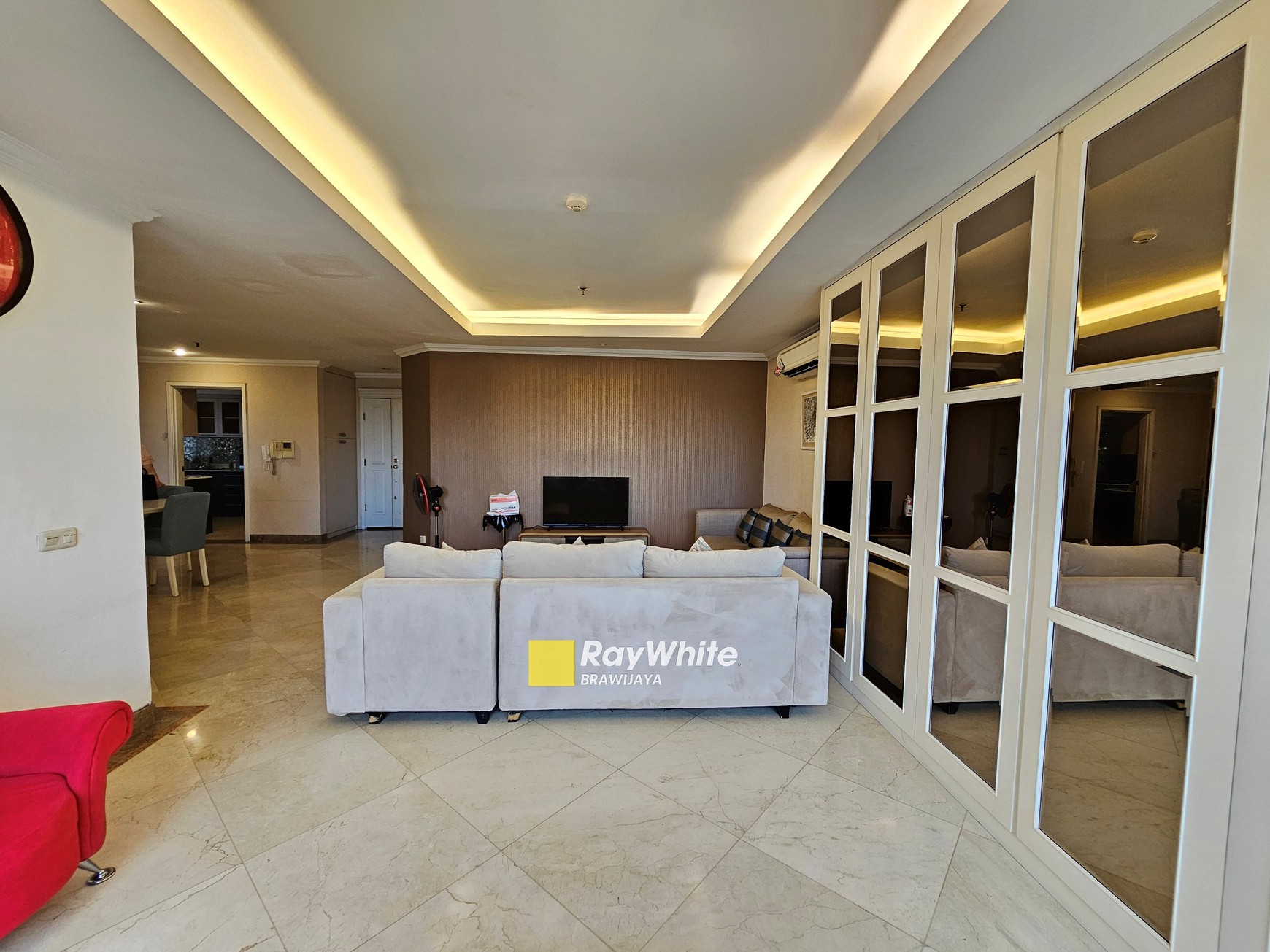 Apartemen Kusuma Candra, SCBD Sudirman, Jakarta Sekatan, dekat MRT Istora Mandiri