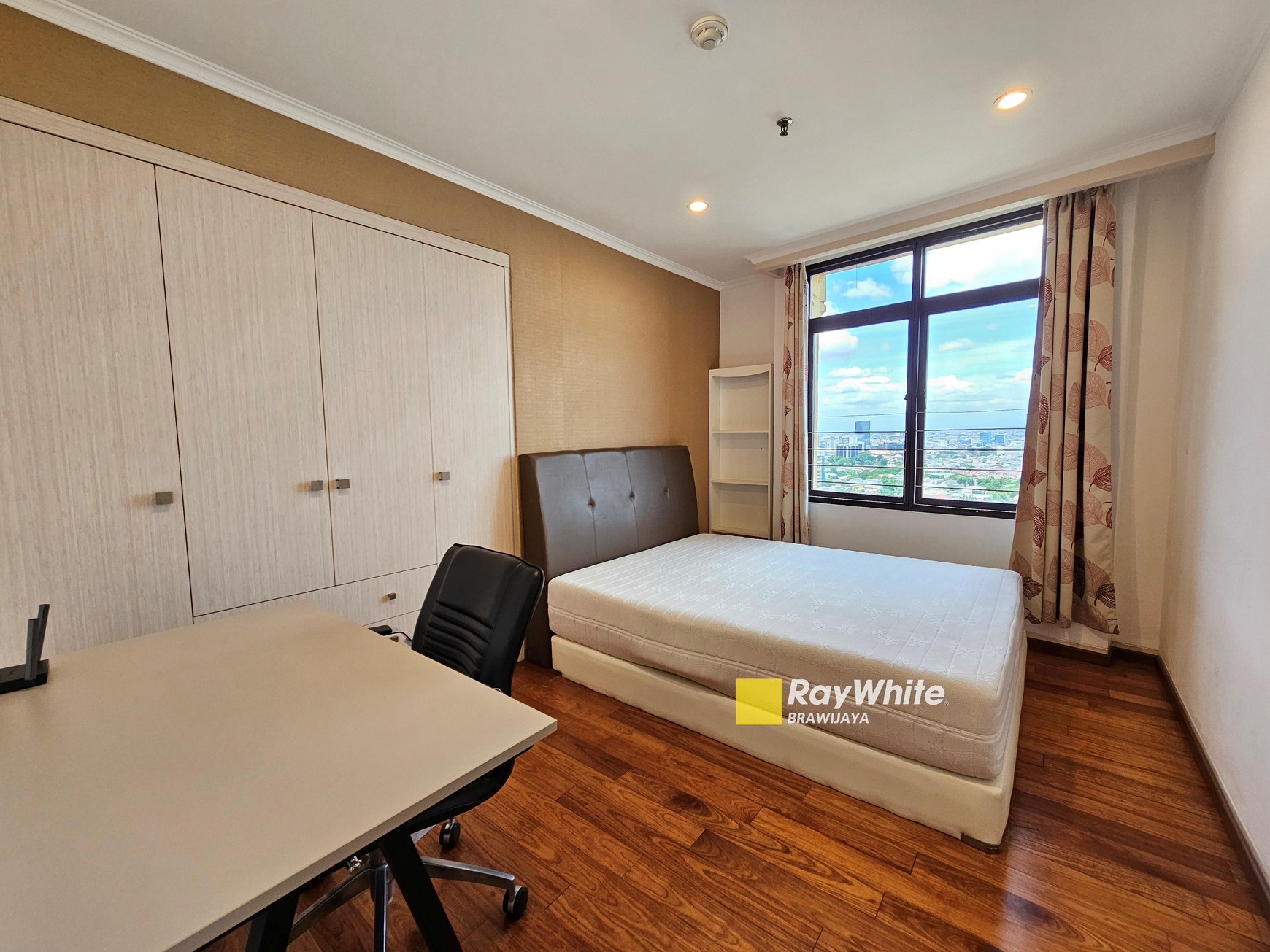 Apartemen Kusuma Candra, SCBD Sudirman, Jakarta Sekatan, dekat MRT Istora Mandiri
