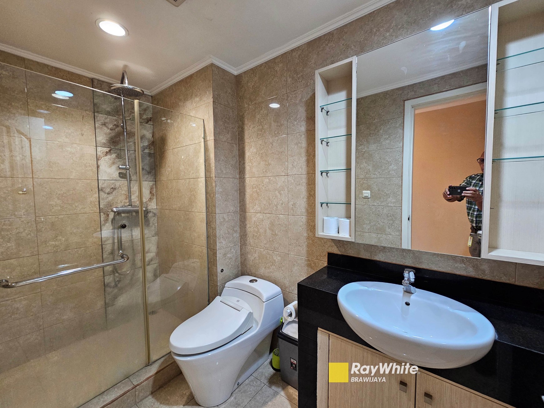 Apartemen Kusuma Candra, SCBD Sudirman, Jakarta Sekatan, dekat MRT Istora Mandiri
