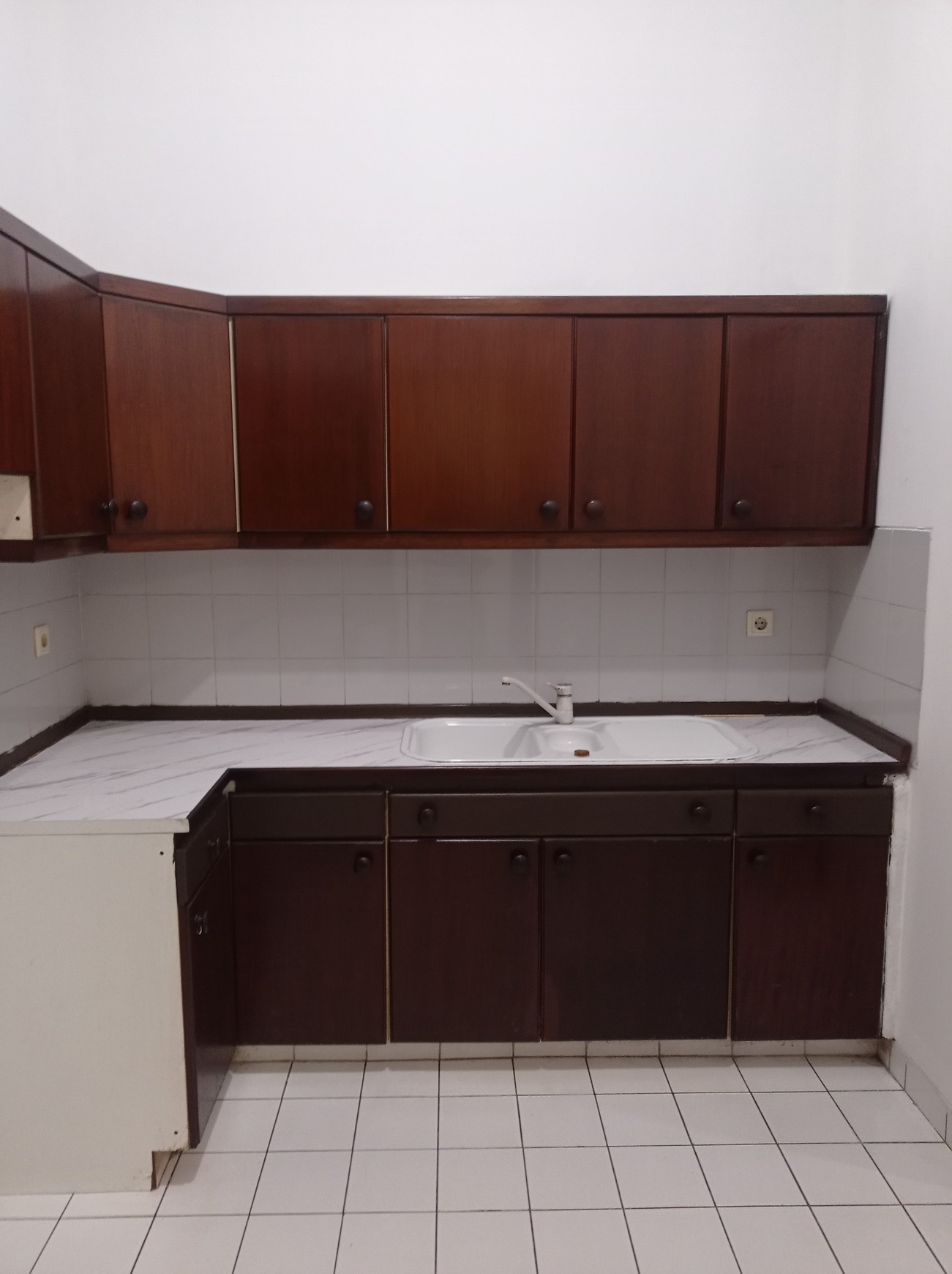 RUMAH DIJUAL JALAN CIAWI KEBAYORAN BARU JAKARTA SELATAN