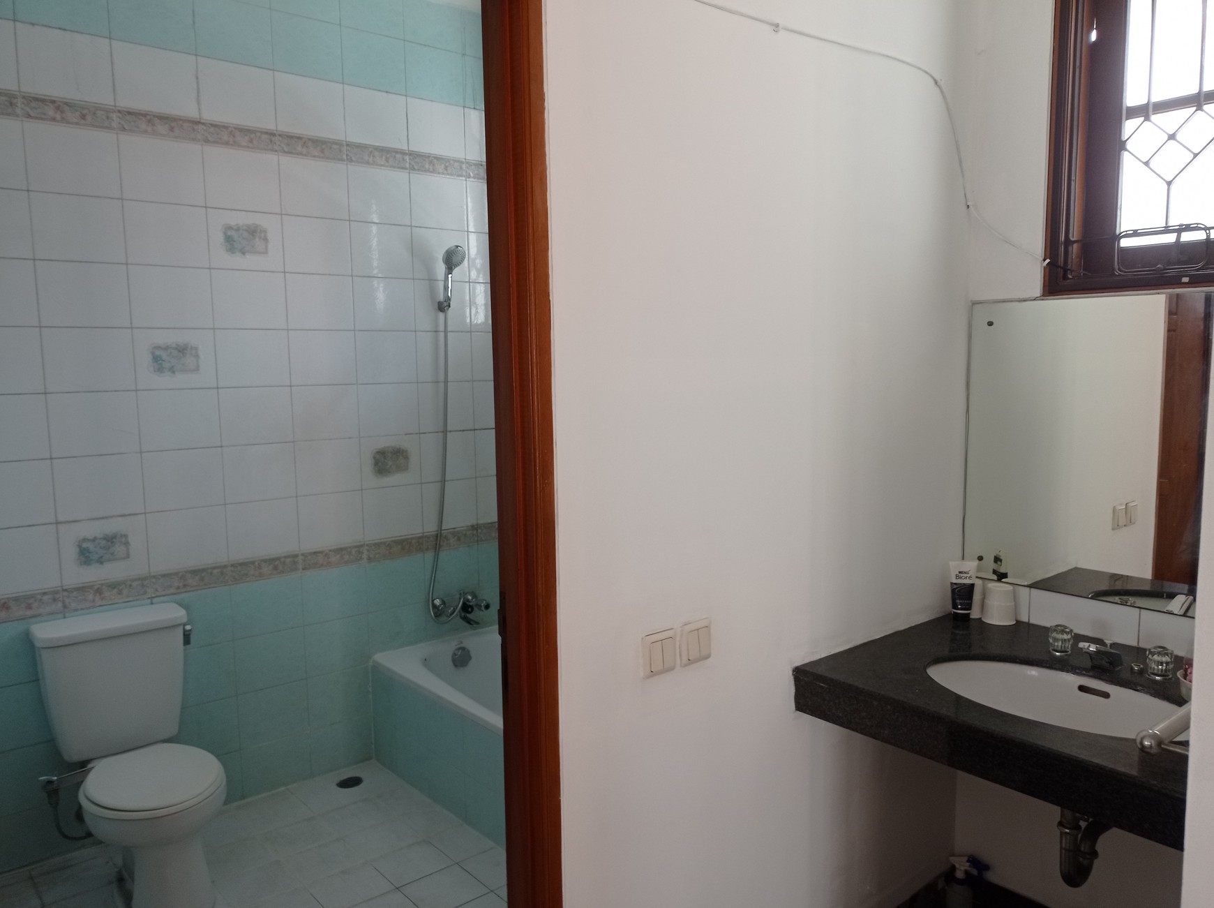 RUMAH DIJUAL JALAN CIAWI KEBAYORAN BARU JAKARTA SELATAN