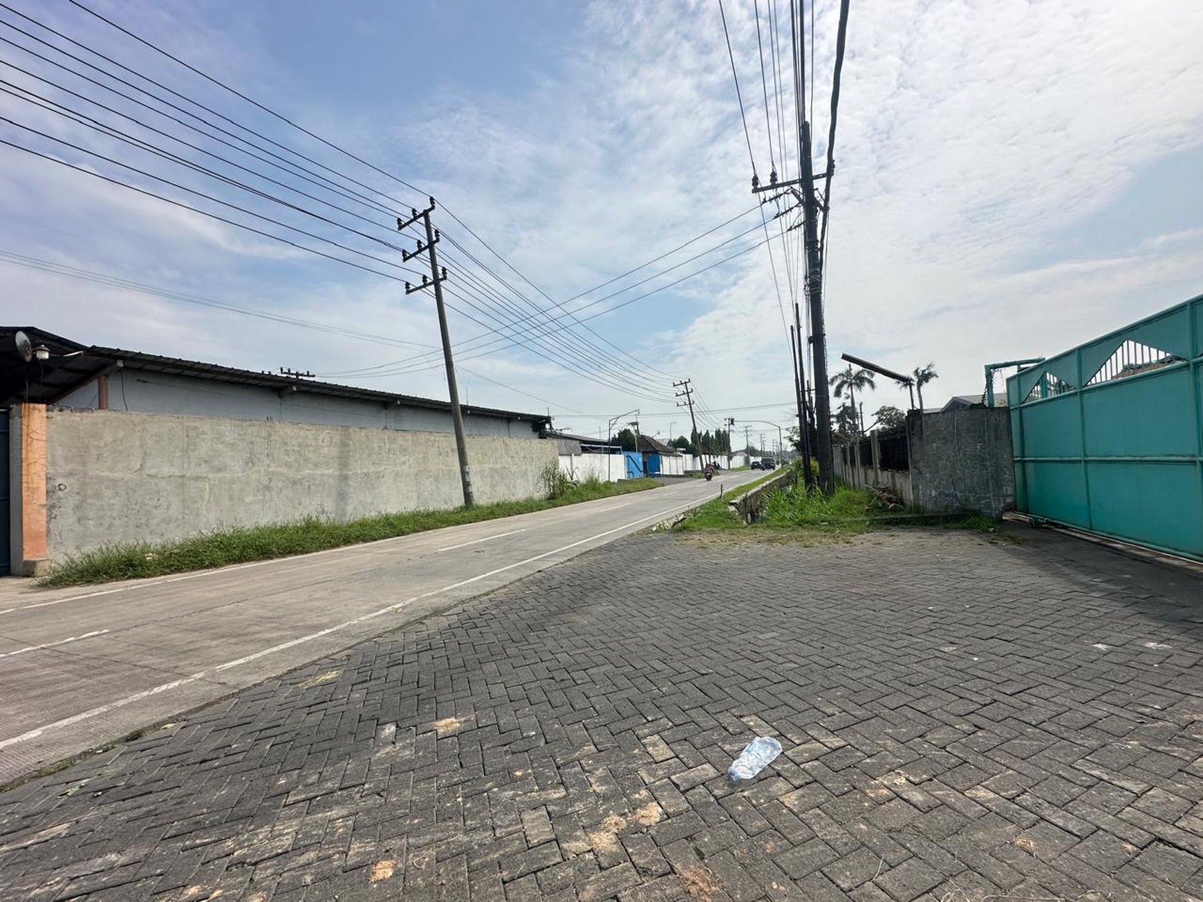 dijual Pabrik / gudang siap pakai di Jl. Sumput Krikilan, driyorejo