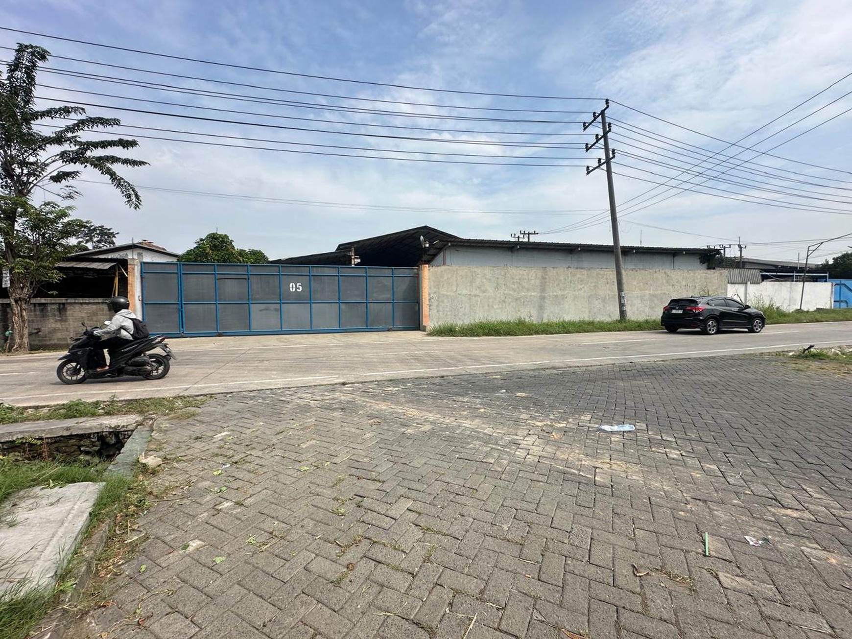 dijual Pabrik / gudang siap pakai di Jl. Sumput Krikilan, driyorejo
