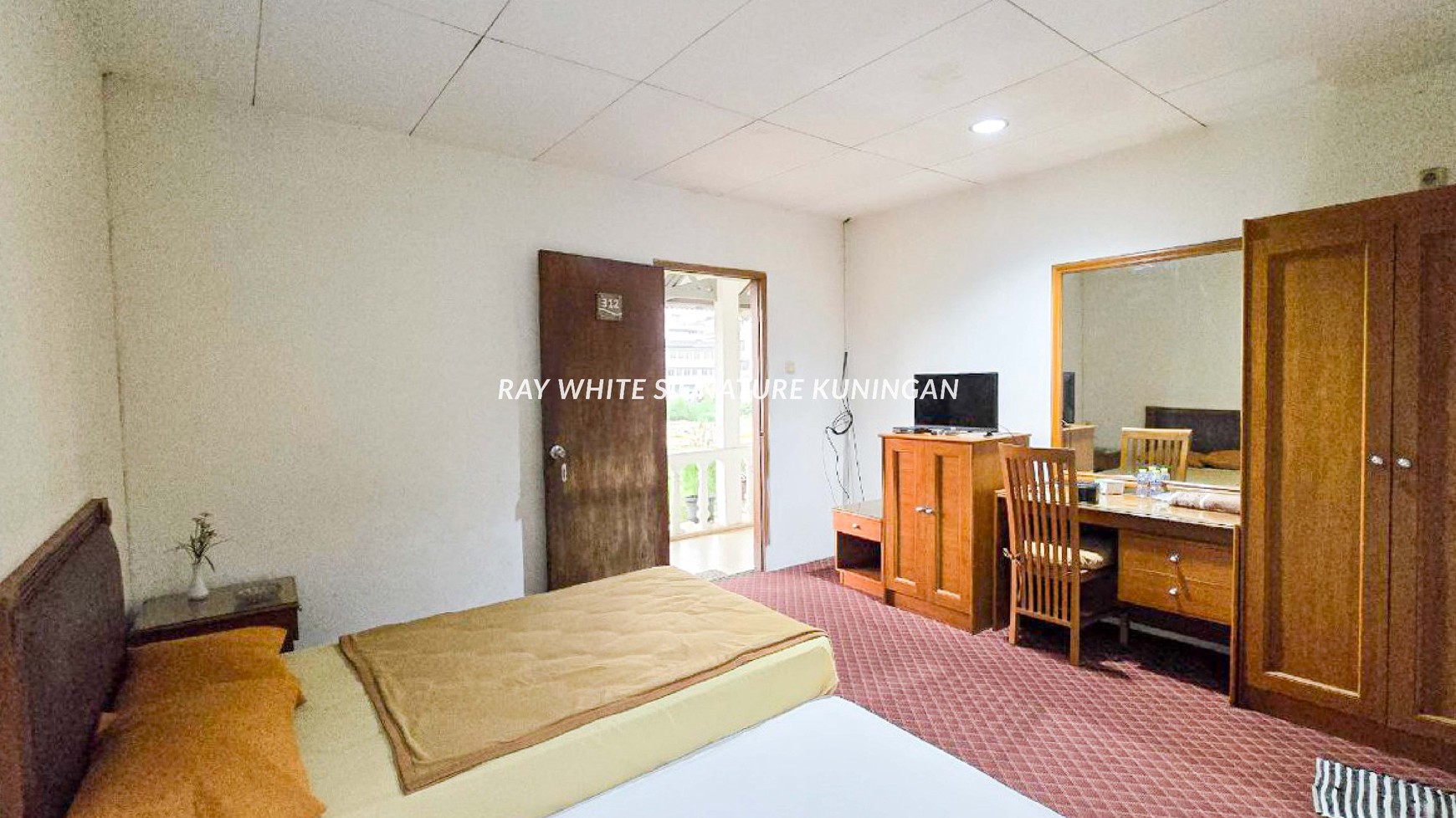 Dijual Gedung Eks Hotel Bintang 1 di Jl. Prapanca Raya, Jakarta Selatan