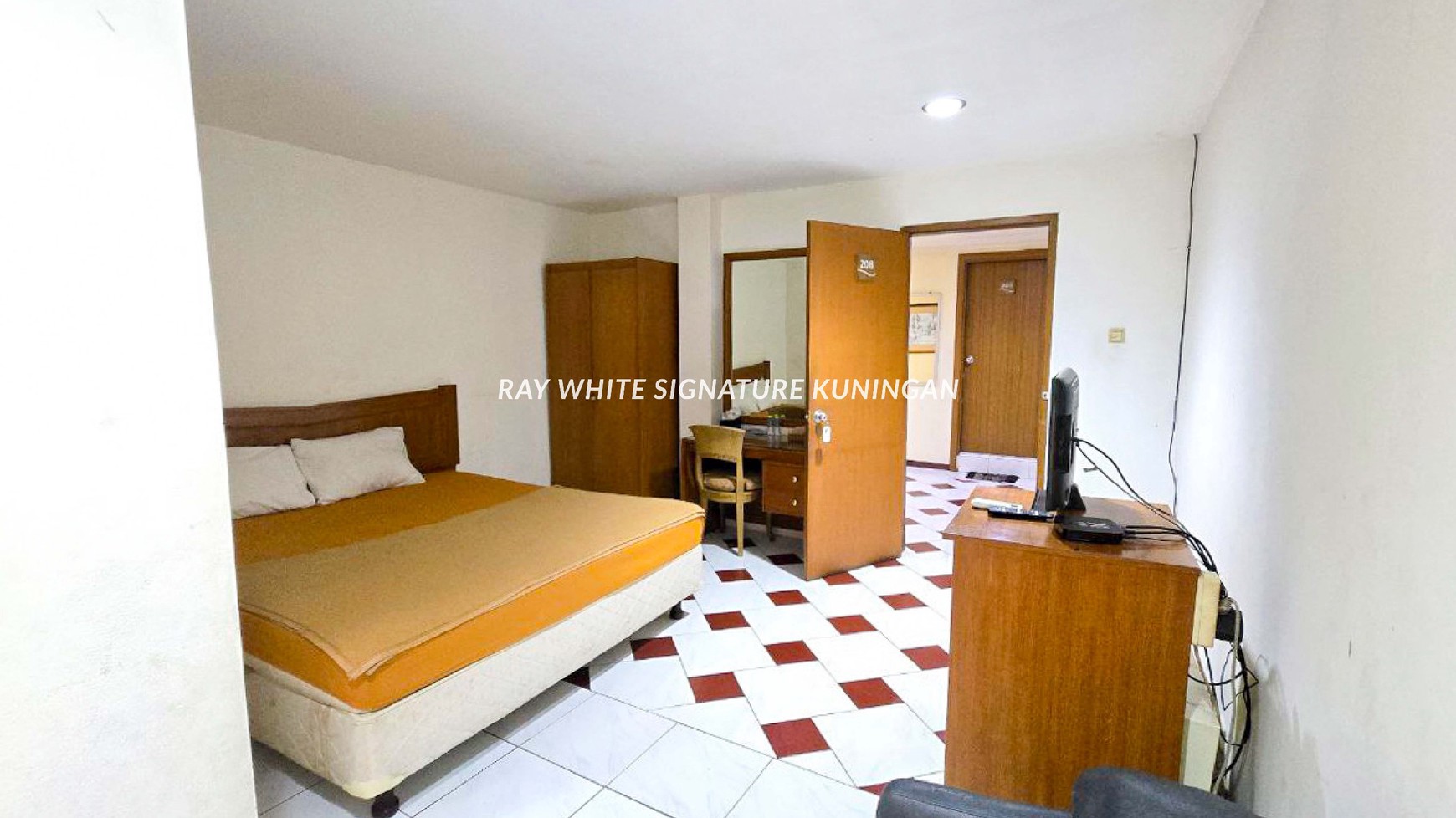 Dijual Gedung Eks Hotel Bintang 1 di Jl. Prapanca Raya, Jakarta Selatan