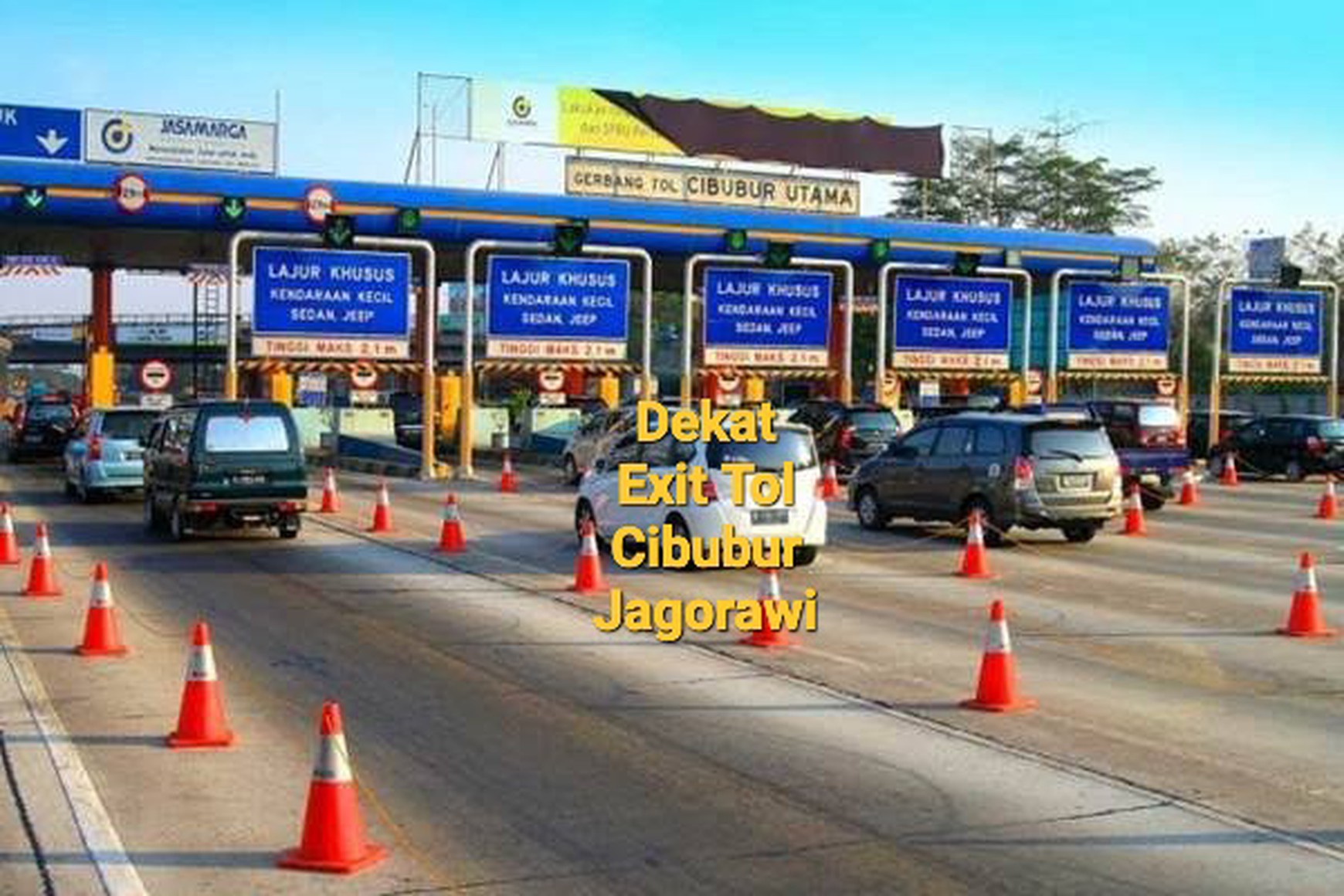 RUMAH NYAMAN DI RAFFLES HILLS CIBUBUR, AKSES MUDAH DARI JAGORAWI - SENTUL CITY
