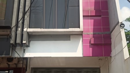 Disewakan Ruko 3 lantai di Gayungsari Barat Surabaya