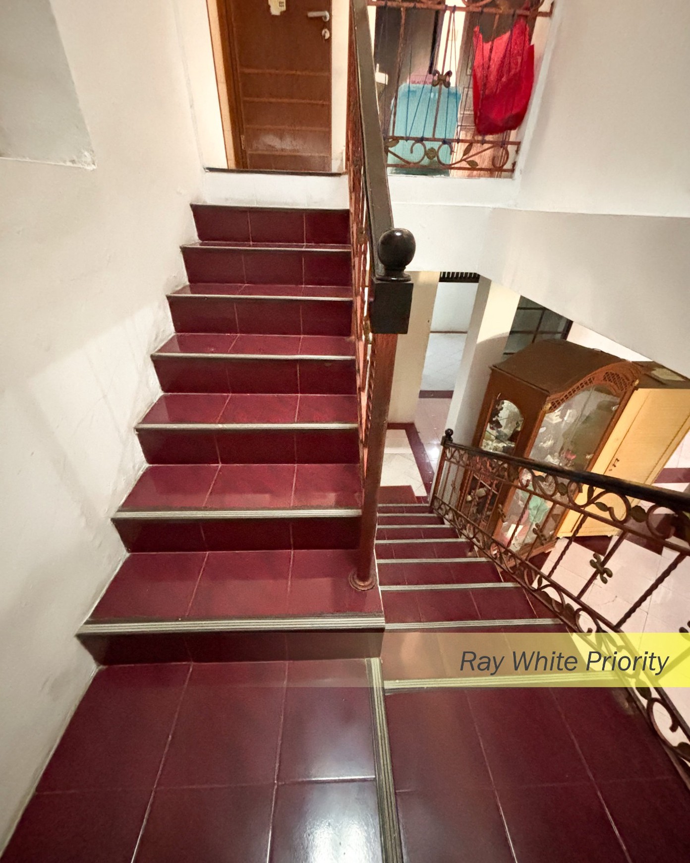 RUMAH BINTARO JAYA SEKTOR 1, JAKARTA SELATAN