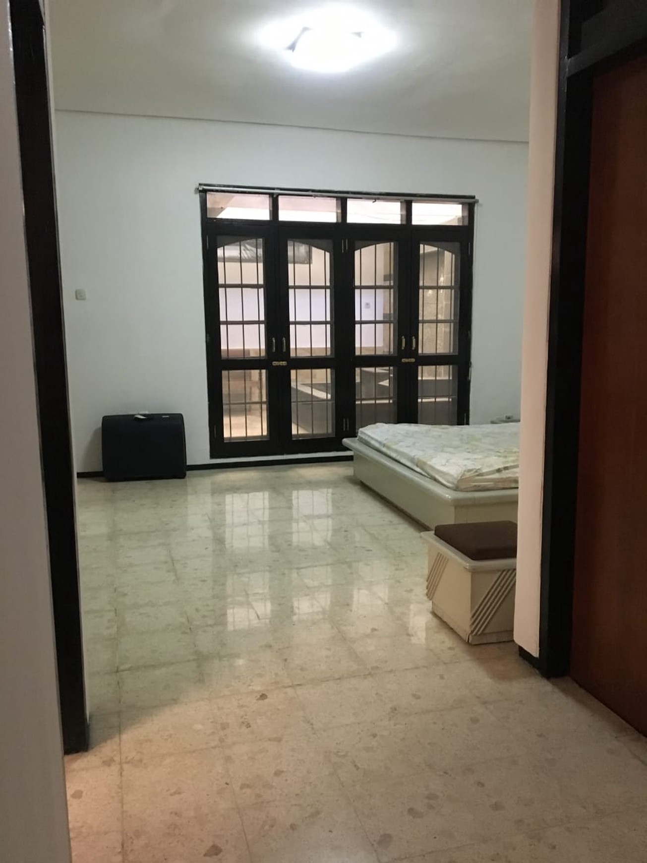 Dijual Cepat Rumah Murah Luas Lokasi Di Semolowaru Surabaya