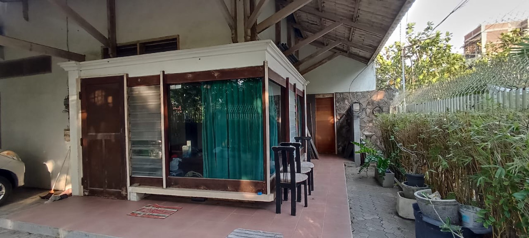 Dijual/ sewa Rumah tengah kota Jl. Ngagel Tama , Surabaya