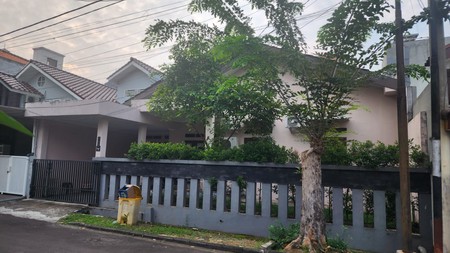 Rumah keamanan 24 jam,aman,nyaman,lingkungan bersih di Bintaro Jaya 9