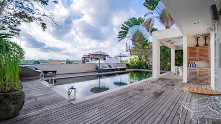 Jual Vila Mewah di Munggu, Bali - Dekat Pantai & Pusat Wisata