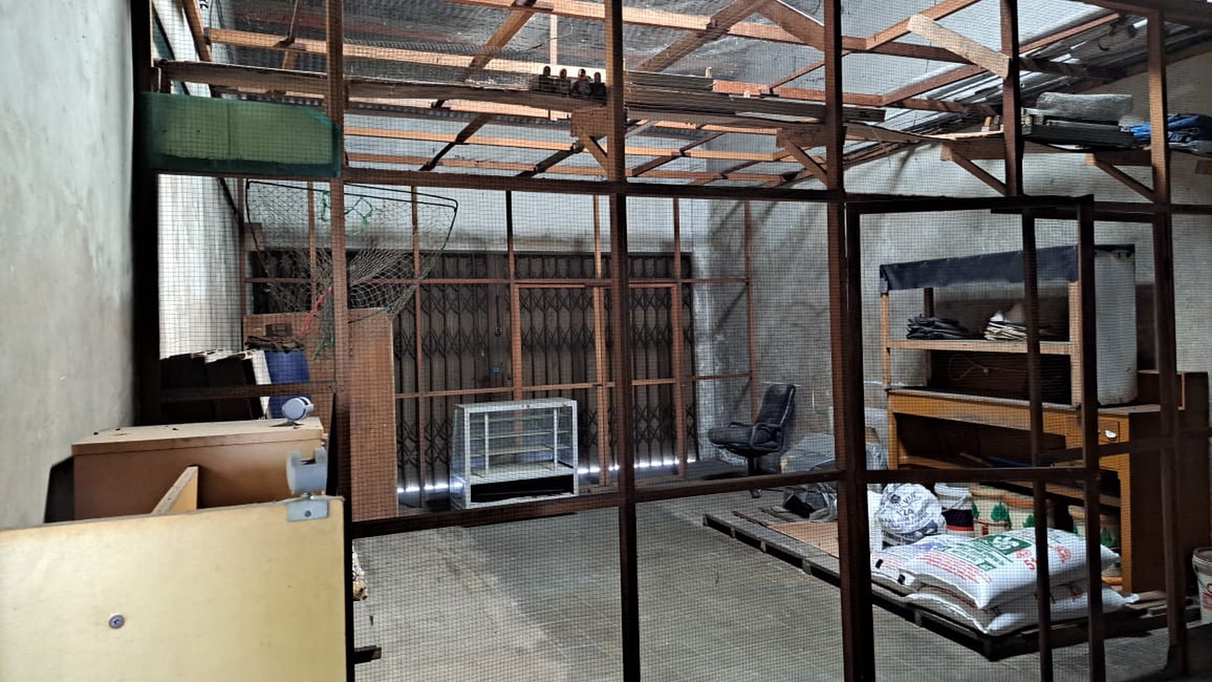 Ruko Dengan Luas Tanah 1050 Meter Persegi di Pusat Kota Magelang 