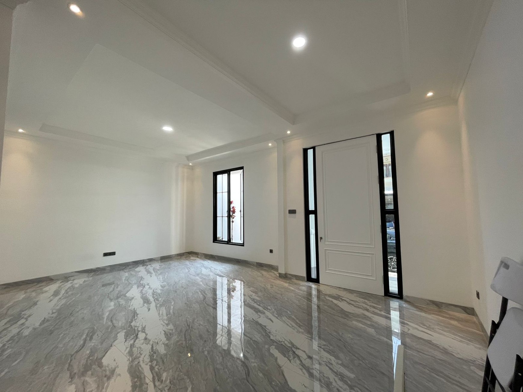 Rumah Baru,luas tanah 177,jalan lebar di Bintaro Jaya 9