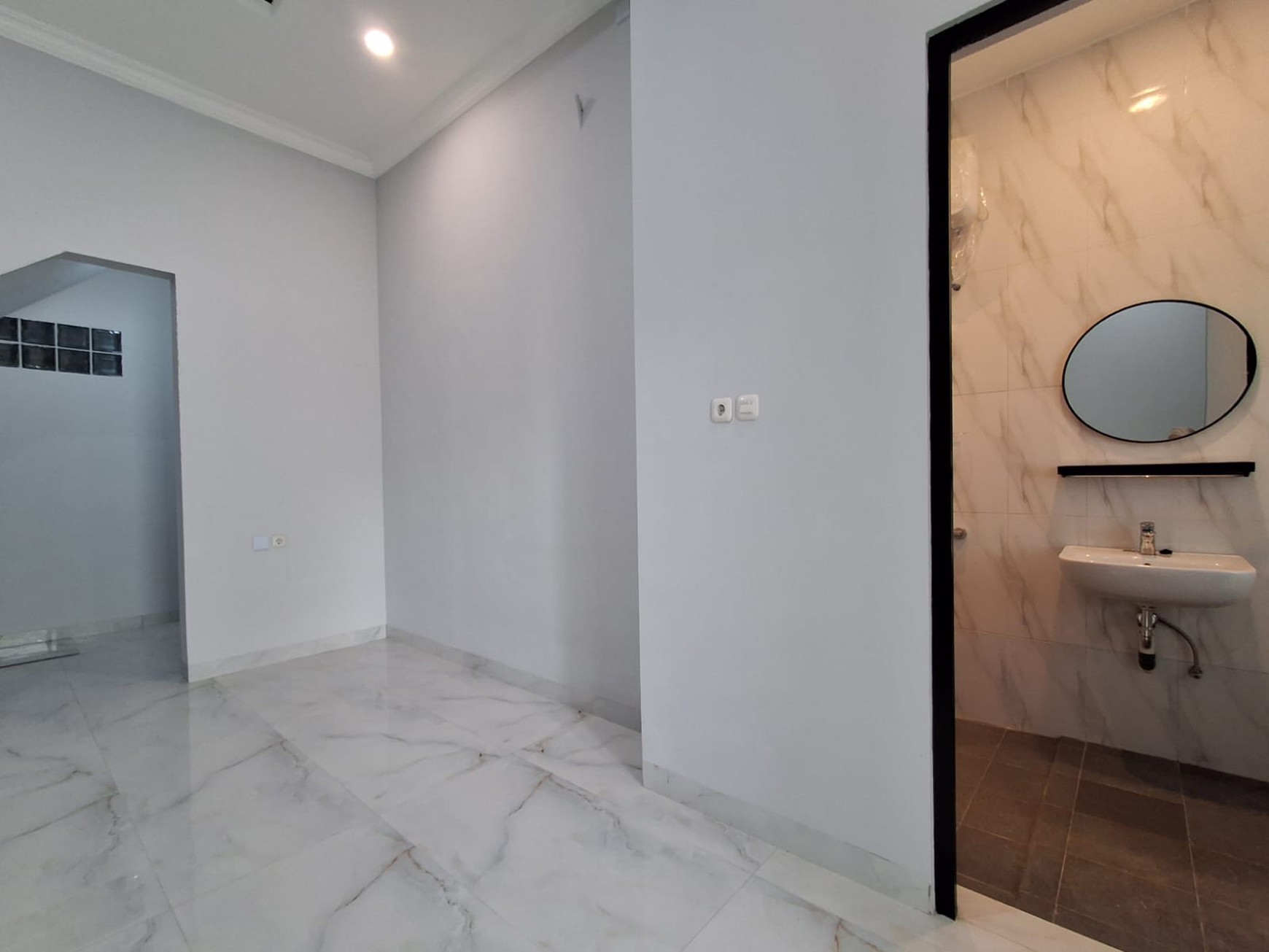 Disewakan Rumah  2 Lantai di Jagarksa, Jakarta Selatan