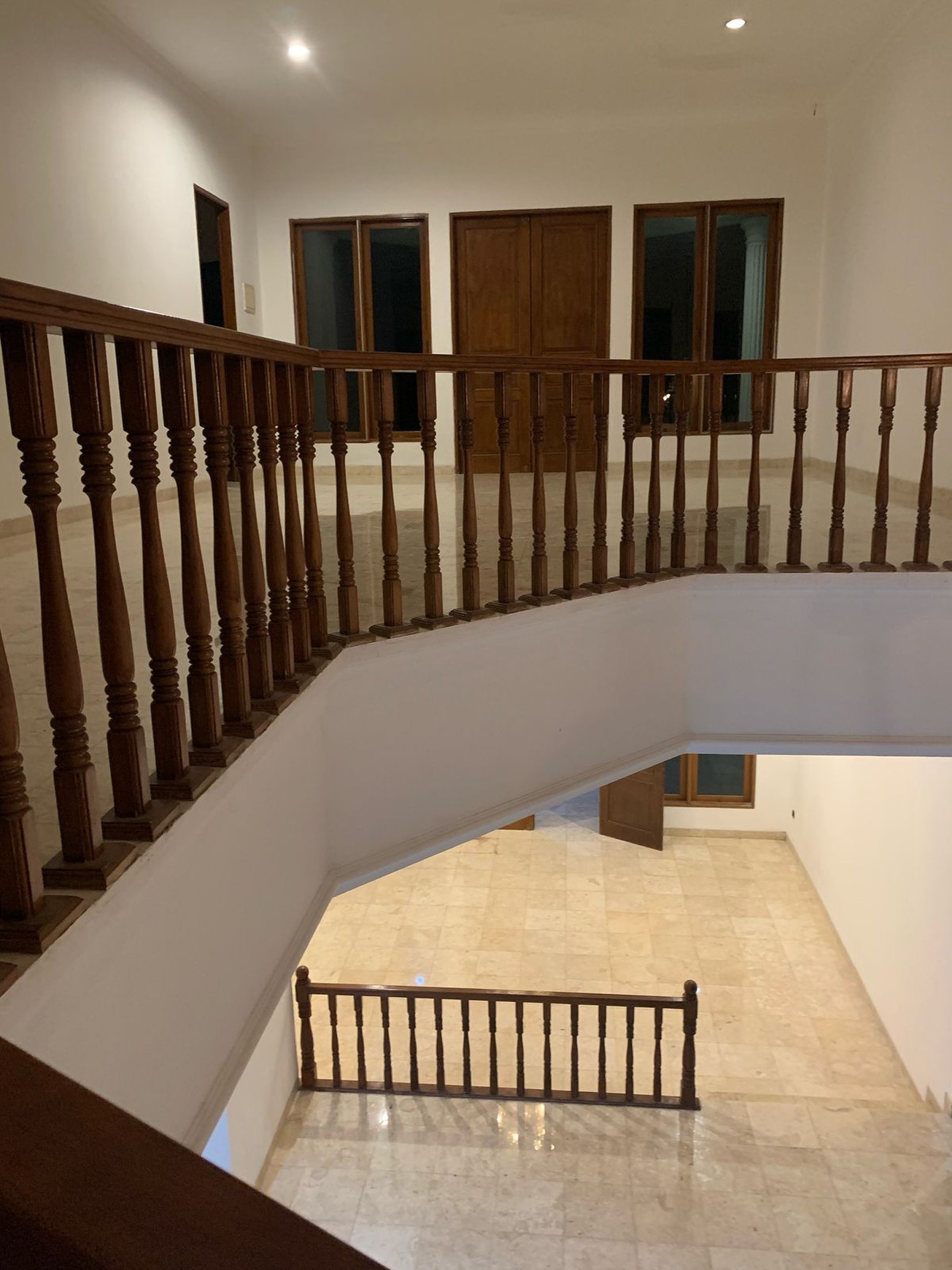 Disewakan Rumah  terawat di Kemang, Jakarta Selatan