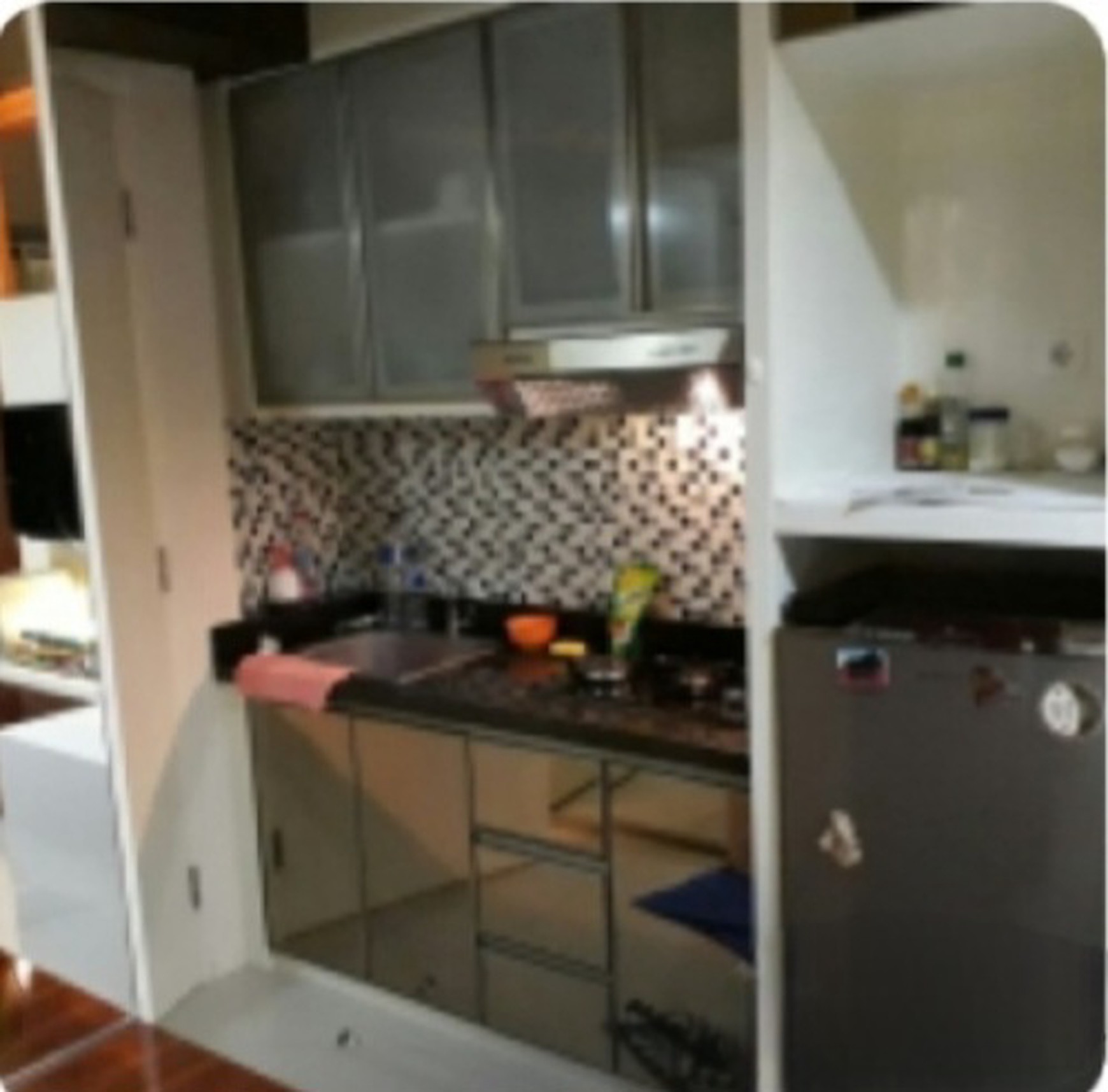 Murah Dijual Apartemen Tanglin Studio Full Furnished Pakuwon Mall Surabaya - Lantai 17 Best View