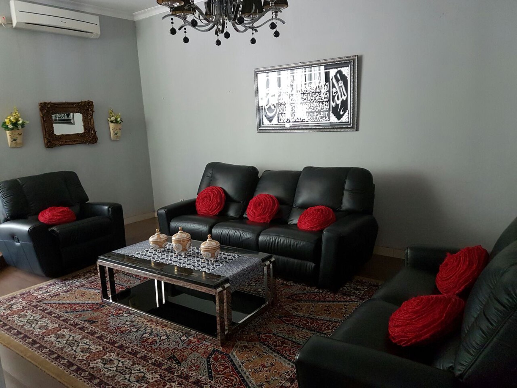 Rumah asri di Kemang Timur. Jakarta Selatan...