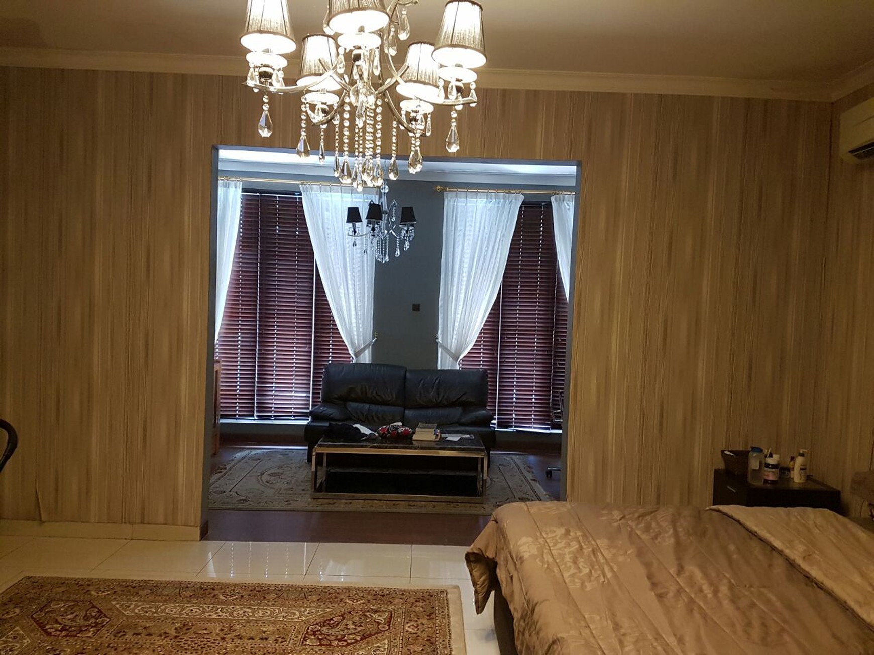 Rumah asri di Kemang Timur. Jakarta Selatan...