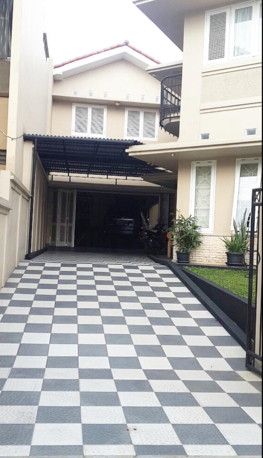 Rumah Anti Banjir Homy  Nyaman  Rapi Terawat StrateDi Bintaro Sektor 9