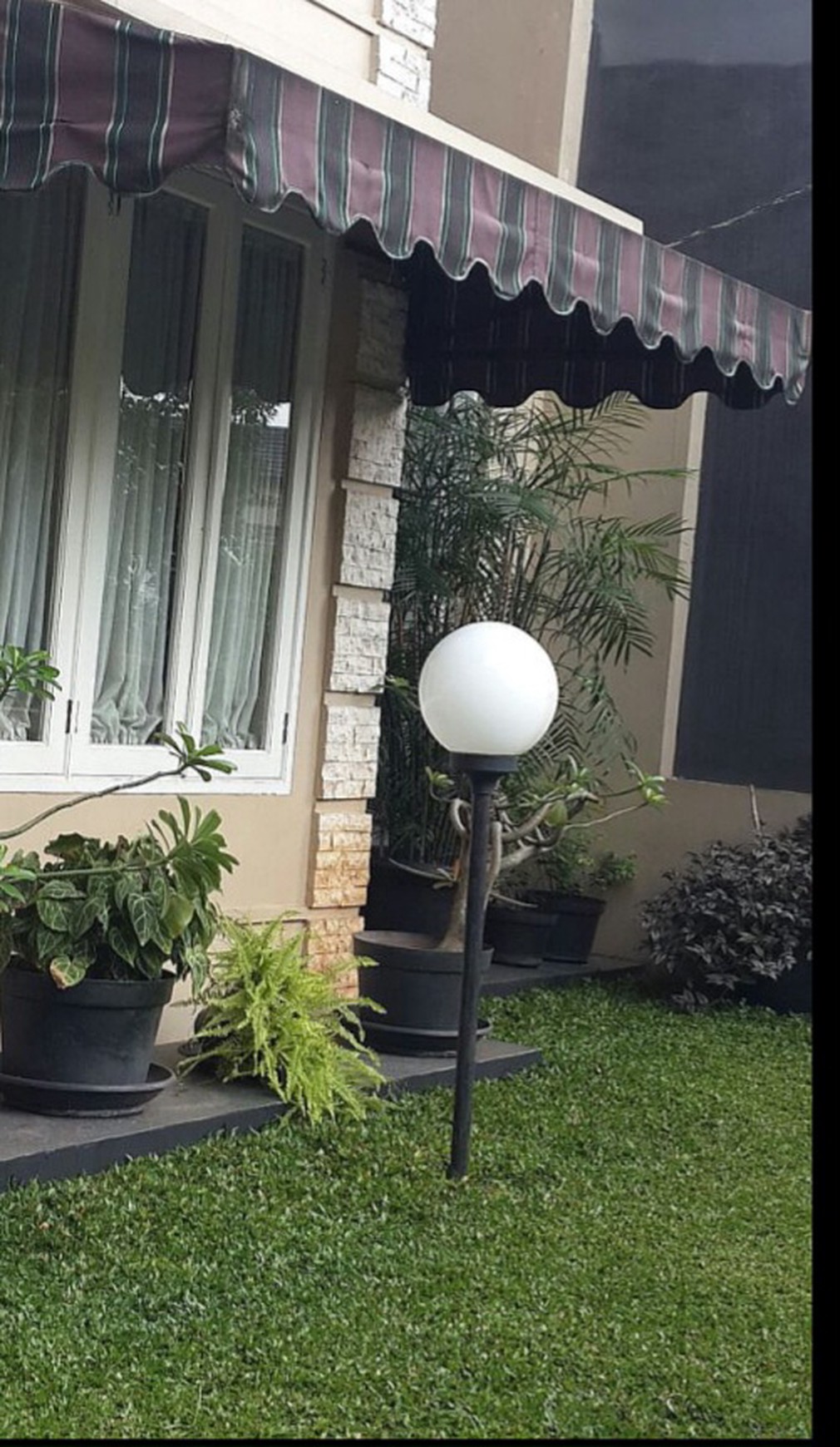 Rumah Anti Banjir Homy  Nyaman  Rapi Terawat StrateDi Bintaro Sektor 9