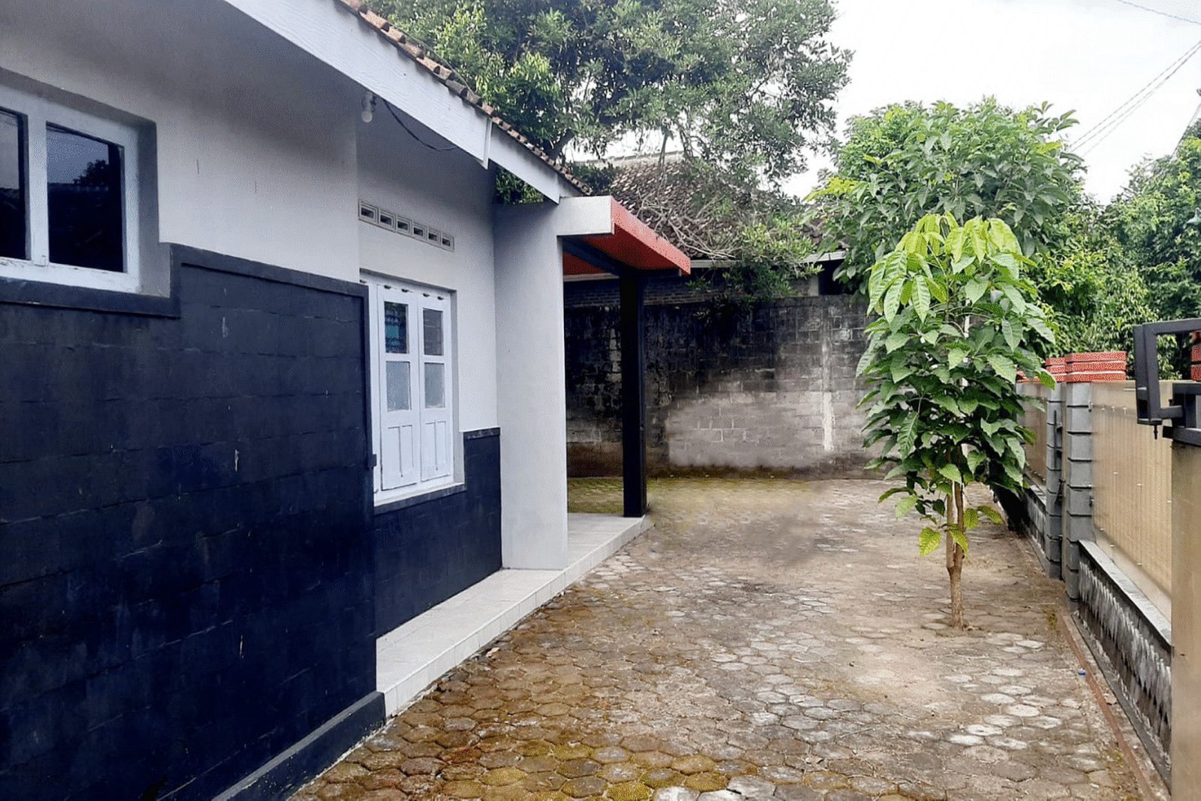 Tanah Dan Bangunan 410 Meter Persegi Lokasi Dekat Kidsfun Srimulyo Piyungan Bantul