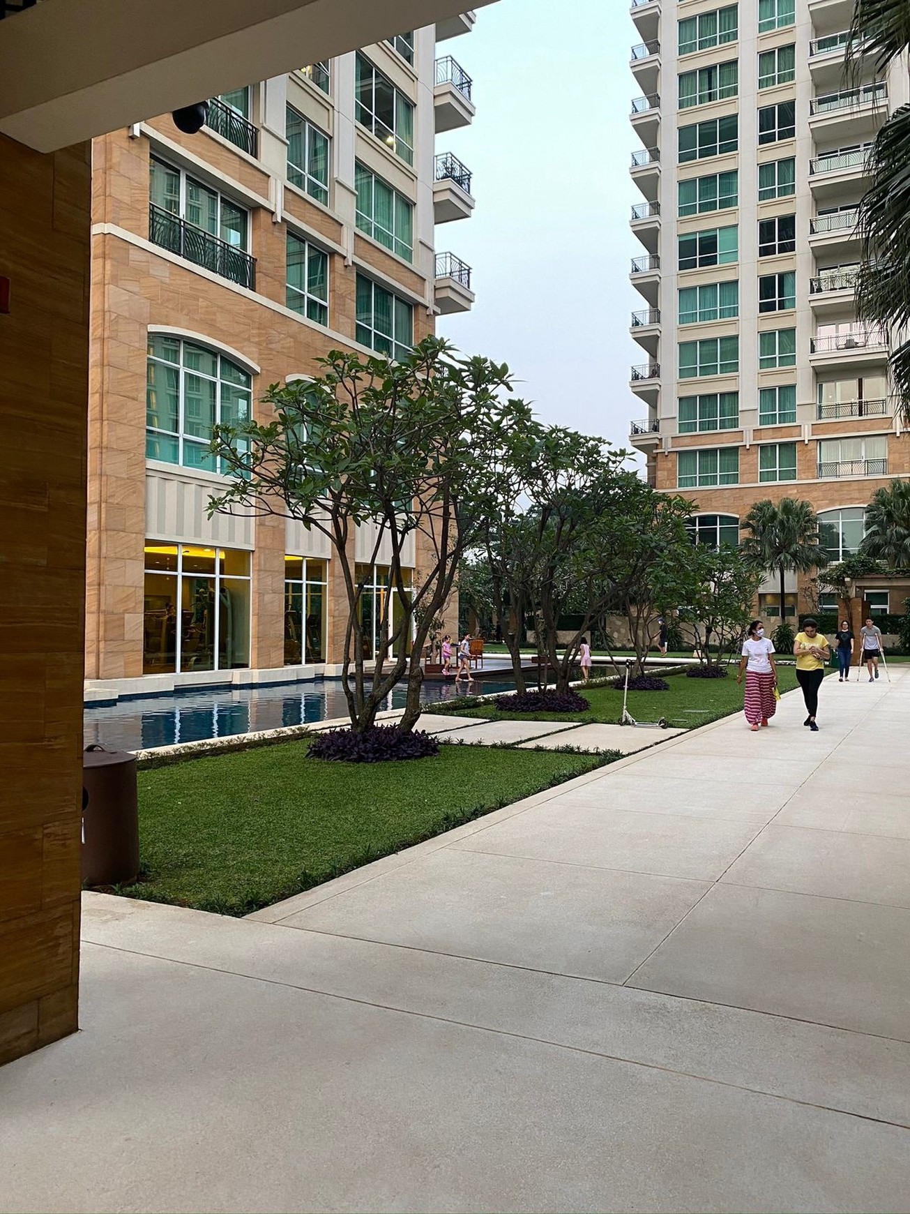 DISEWAKAN TOWN HOUSE PAKUBUWONO RESIDENDE