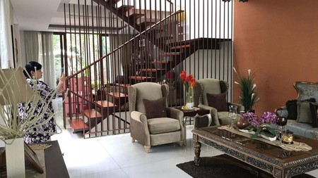 Dijual Rumah di Simprug Suites, Jakarta Selatan