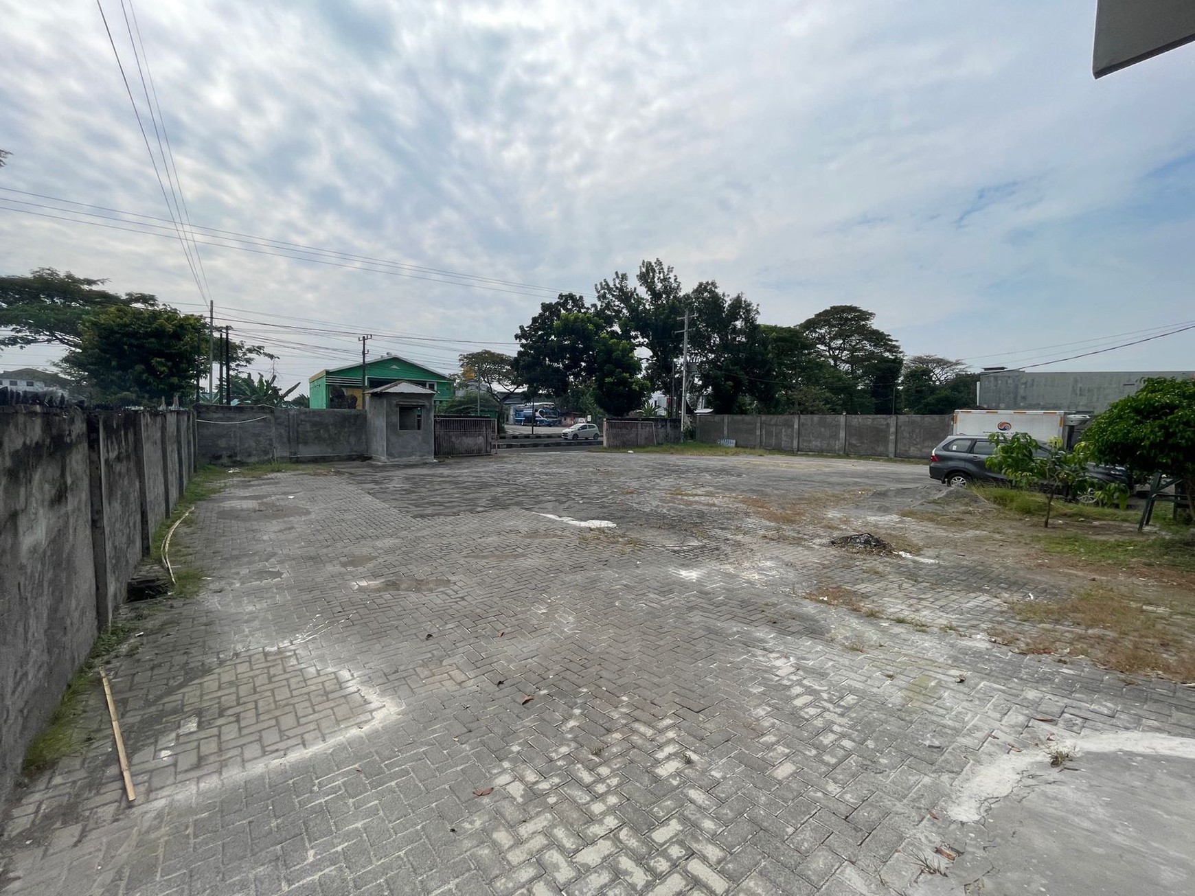 Disewakan Gudang Lokasi Strategis Dijalan Ringroad Selatan Dekat Terminal Giwangan, Singosaren Banguntapan Bantul