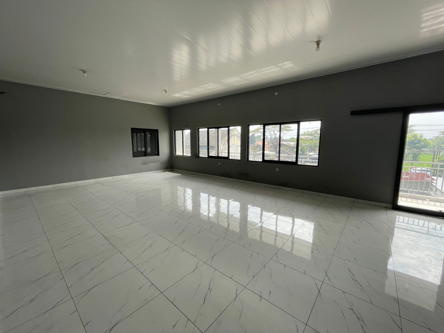 Disewakan Gudang Lokasi Strategis Dijalan Ringroad Selatan Dekat Terminal Giwangan, Singosaren Banguntapan Bantul