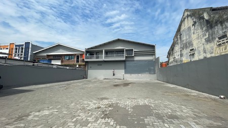 Disewakan Gudang Lokasi Strategis Dijalan Ringroad Selatan Dekat Terminal Giwangan, Singosaren Banguntapan Bantul