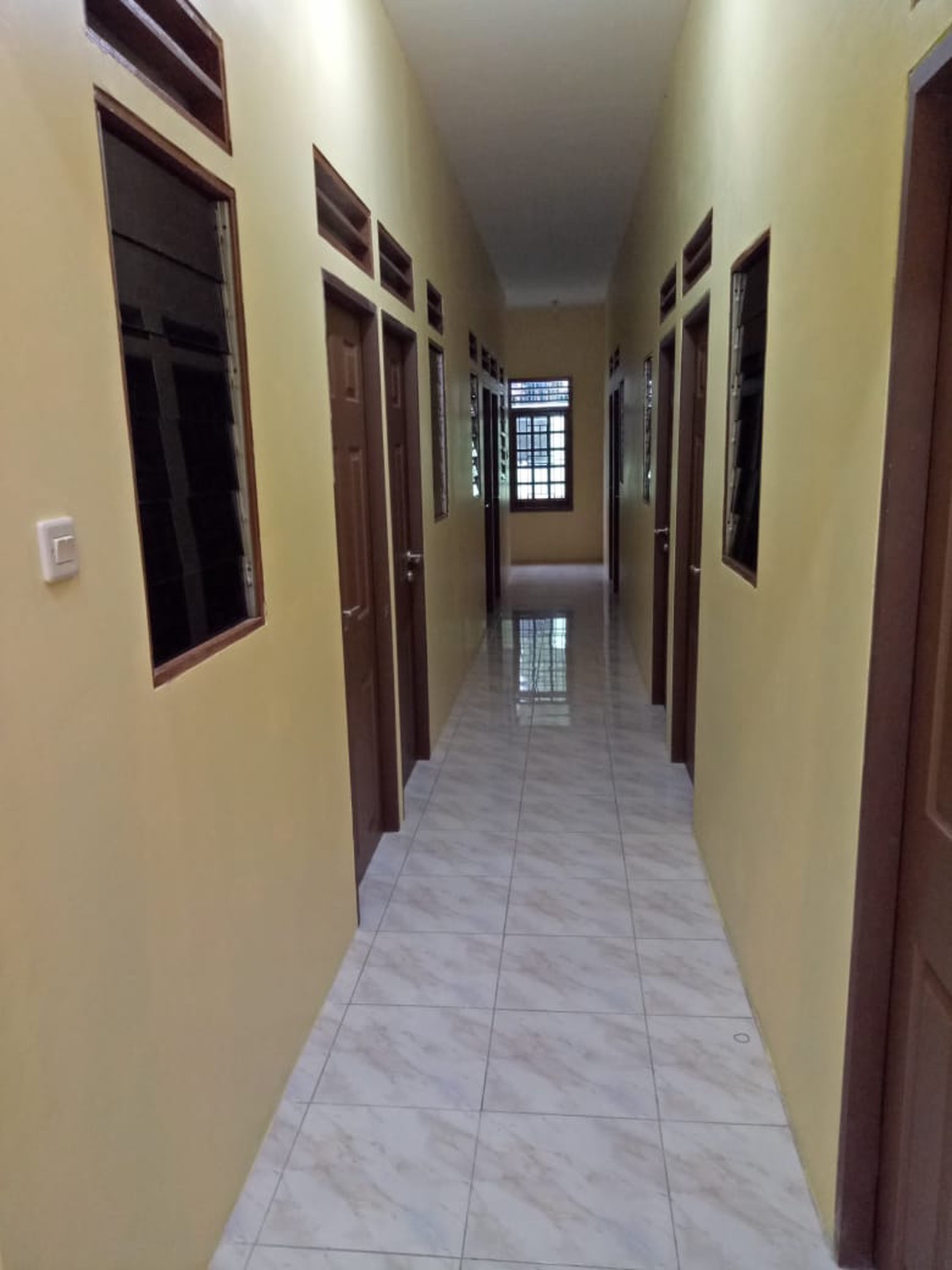Rumah Bagus Di Jl Pemancar, Komp BMKG Pondok Aren Tangerang Selatan