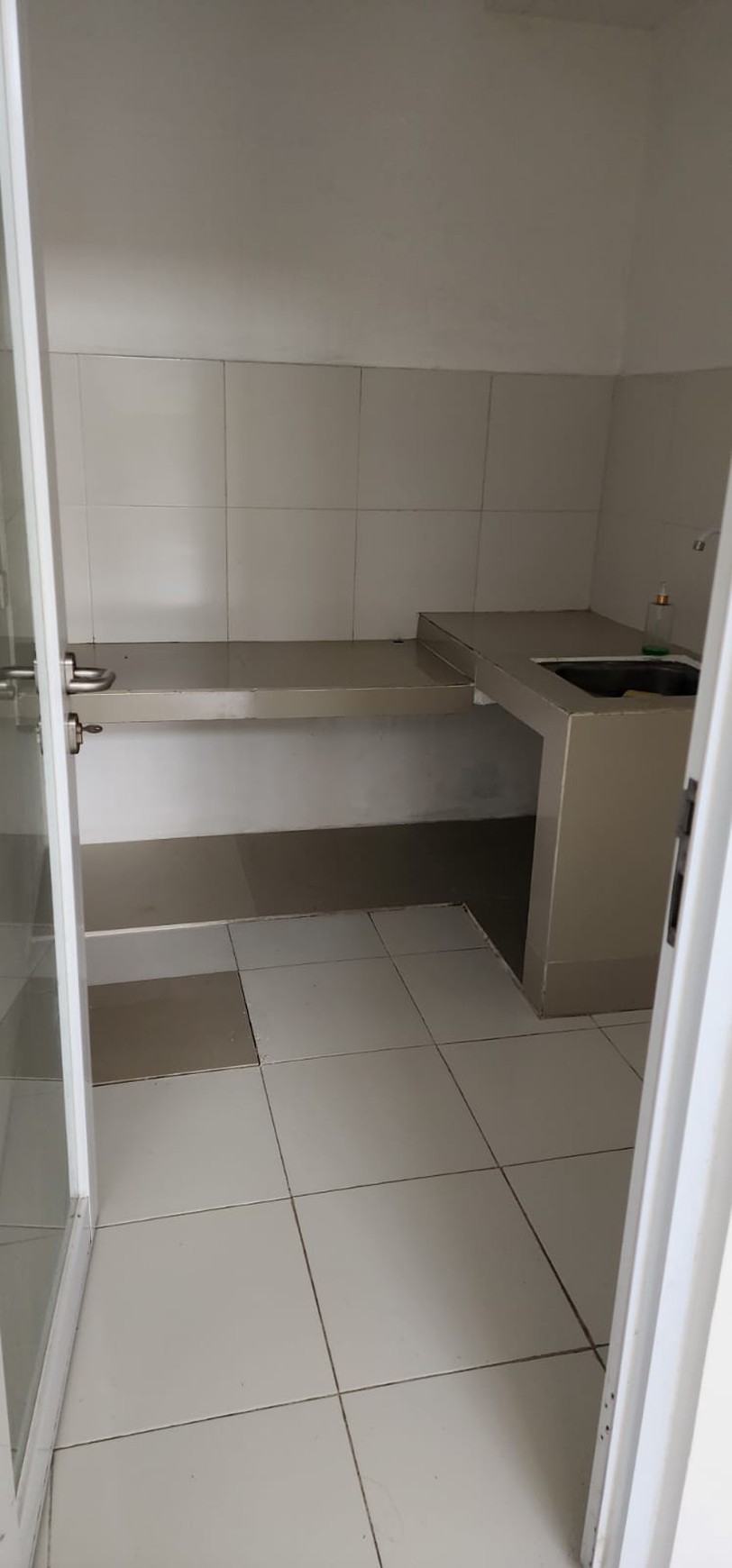 Rumah Bagus Di Neo Verina Graha Raya Bintaro Jaya