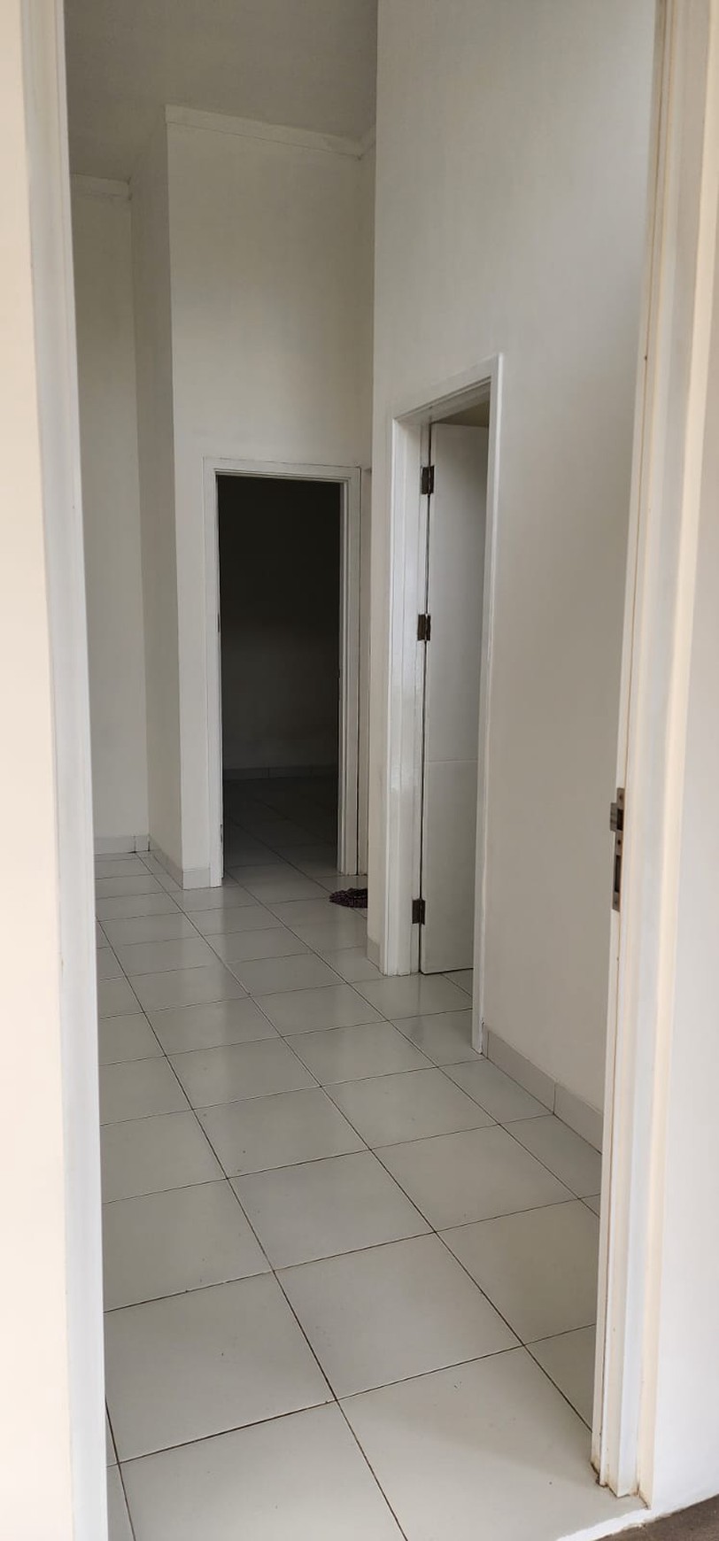 Rumah Bagus Di Neo Verina Graha Raya Bintaro Jaya