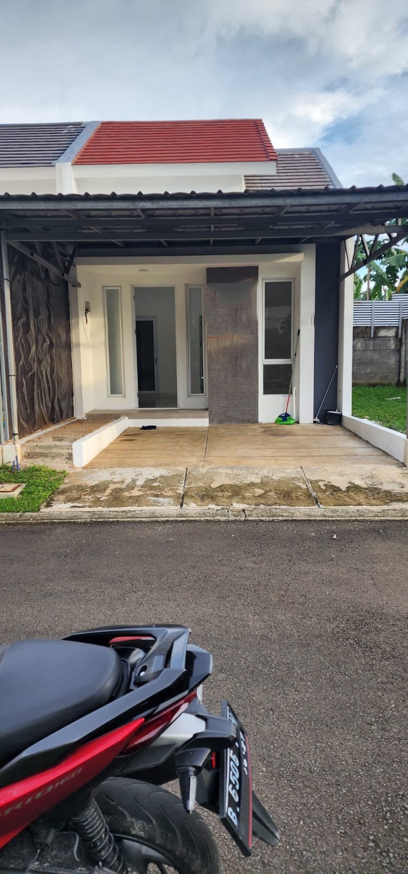 Rumah Bagus Di Neo Verina Graha Raya Bintaro Jaya