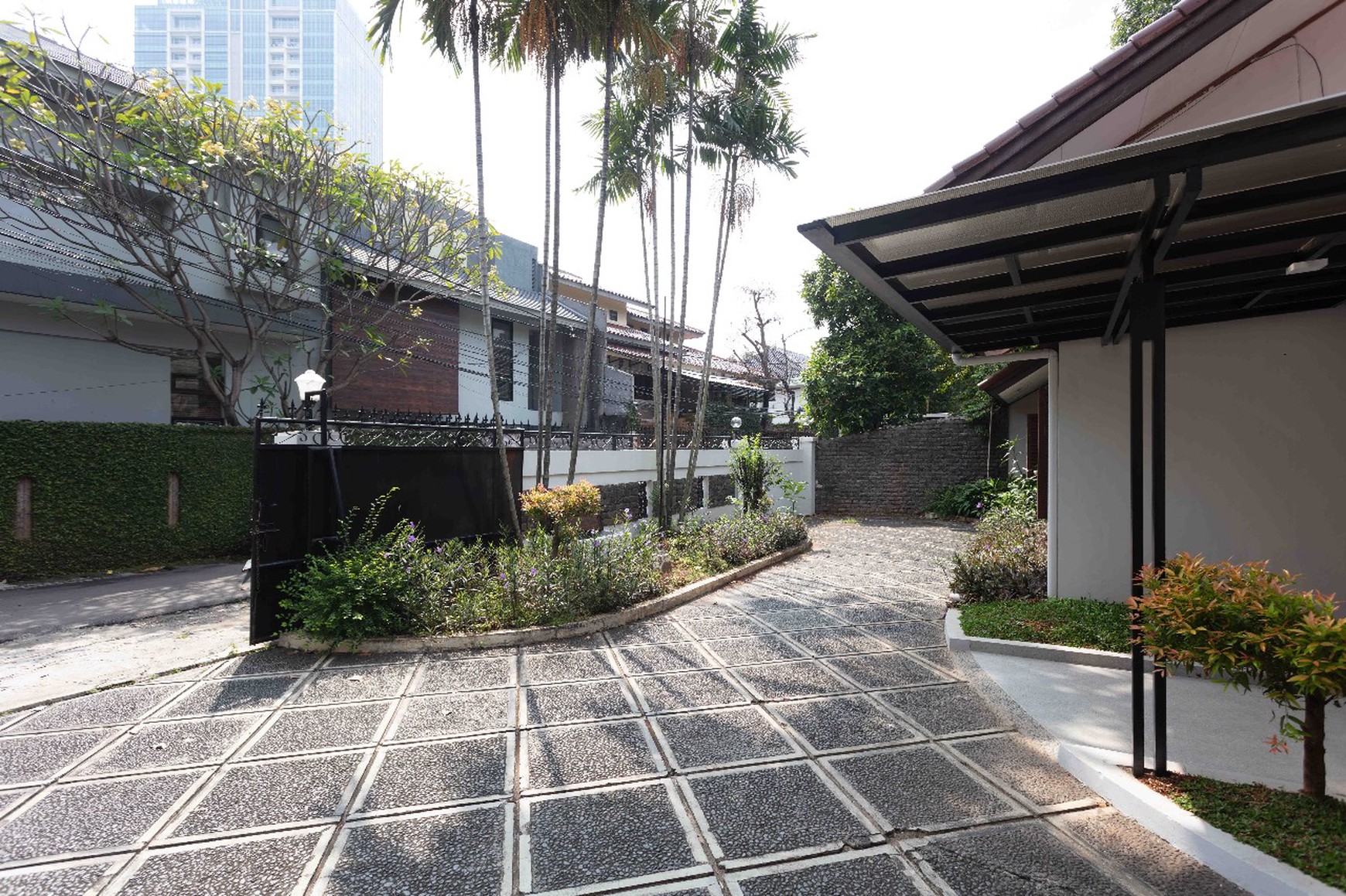 Turun Harga Rumah Mewah Baru Renovasi 2 Lantai di Jalan Radio Kebayoran Baru Jakarta Selatan