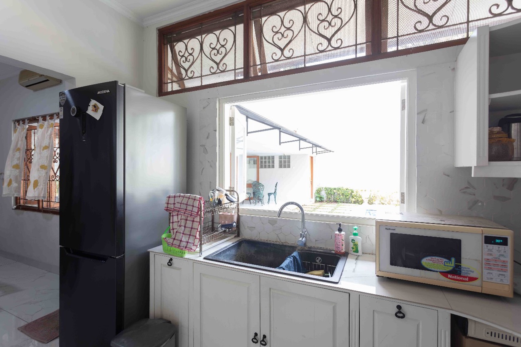 Turun Harga Rumah Mewah Baru Renovasi 2 Lantai di Jalan Radio Kebayoran Baru Jakarta Selatan