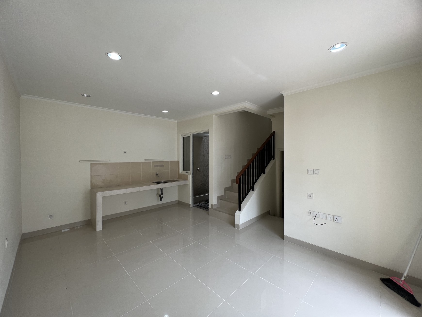 Dijual Rumah di Thomson, Summarecon Serpong