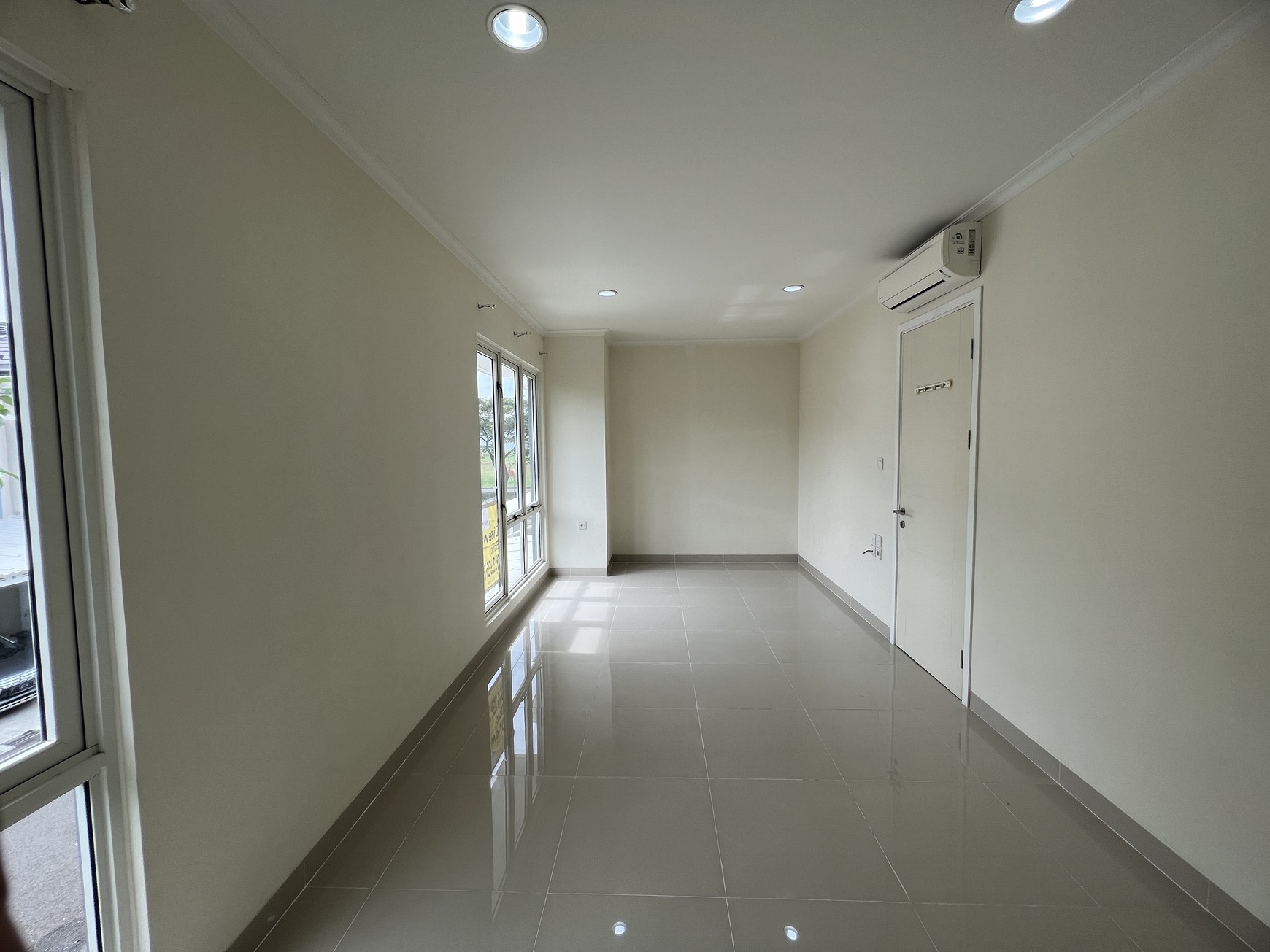 Dijual Rumah di Thomson, Summarecon Serpong