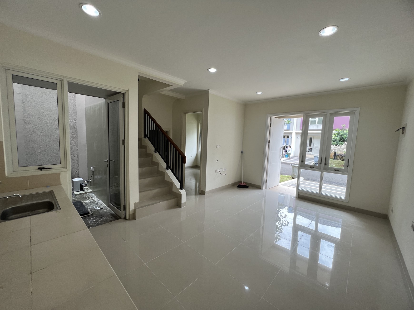 Dijual Rumah di Thomson, Summarecon Serpong