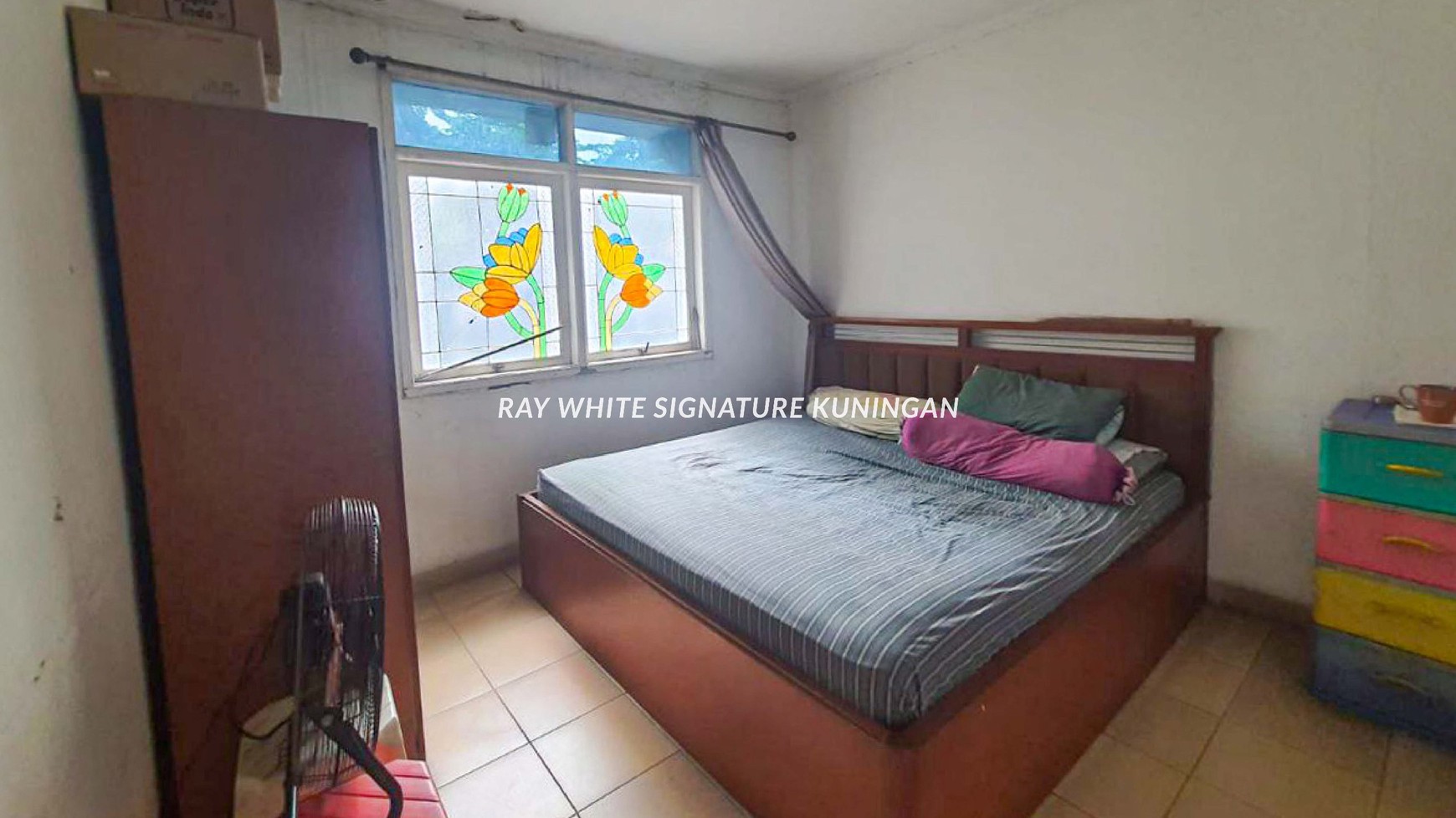 Dijual Rumah Tinggal 1,5 Lantai di Jl KH Moh Naim 2