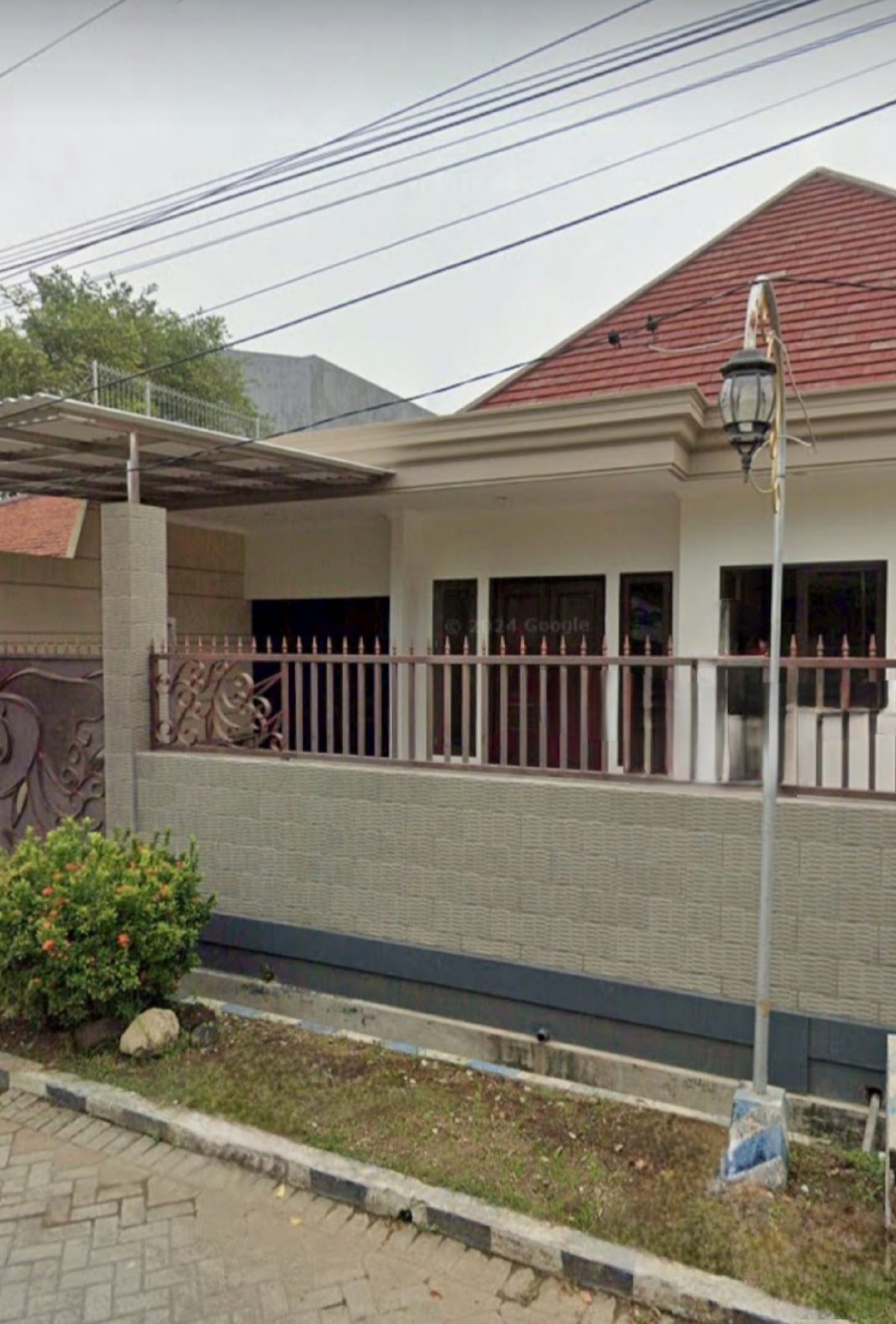 Murah Luas Disewakan Rumah Baru Manyar Kertoarjo Dekat Layar Seafood, Bonnet Swalayan, Airlangga Kampus B C, Galaxy Mall