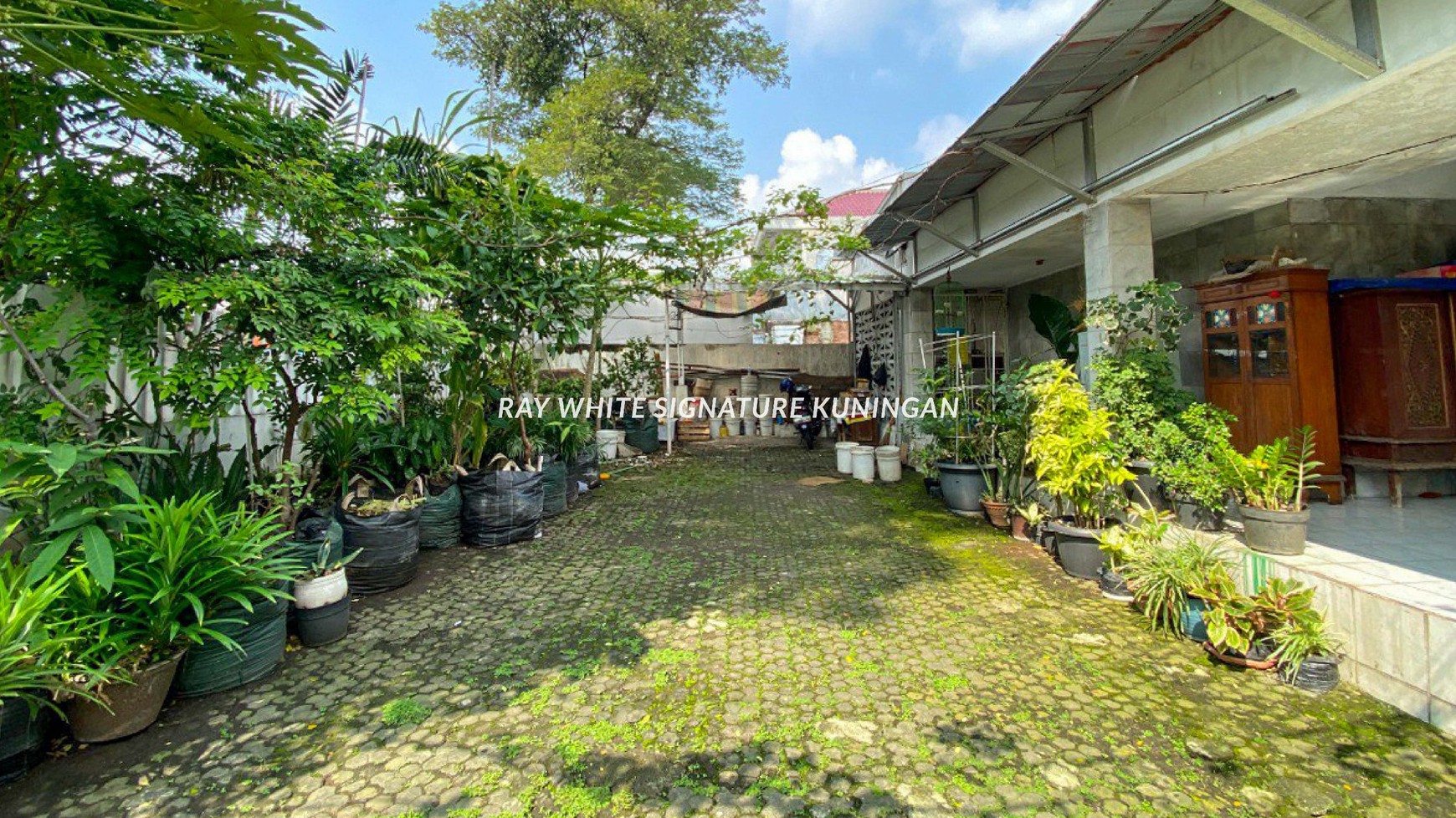 Dijual Rumah 1,5 Lantai di Tebet
