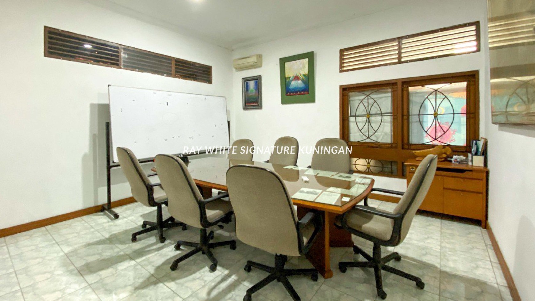 Dijual Rumah 1,5 Lantai di Tebet