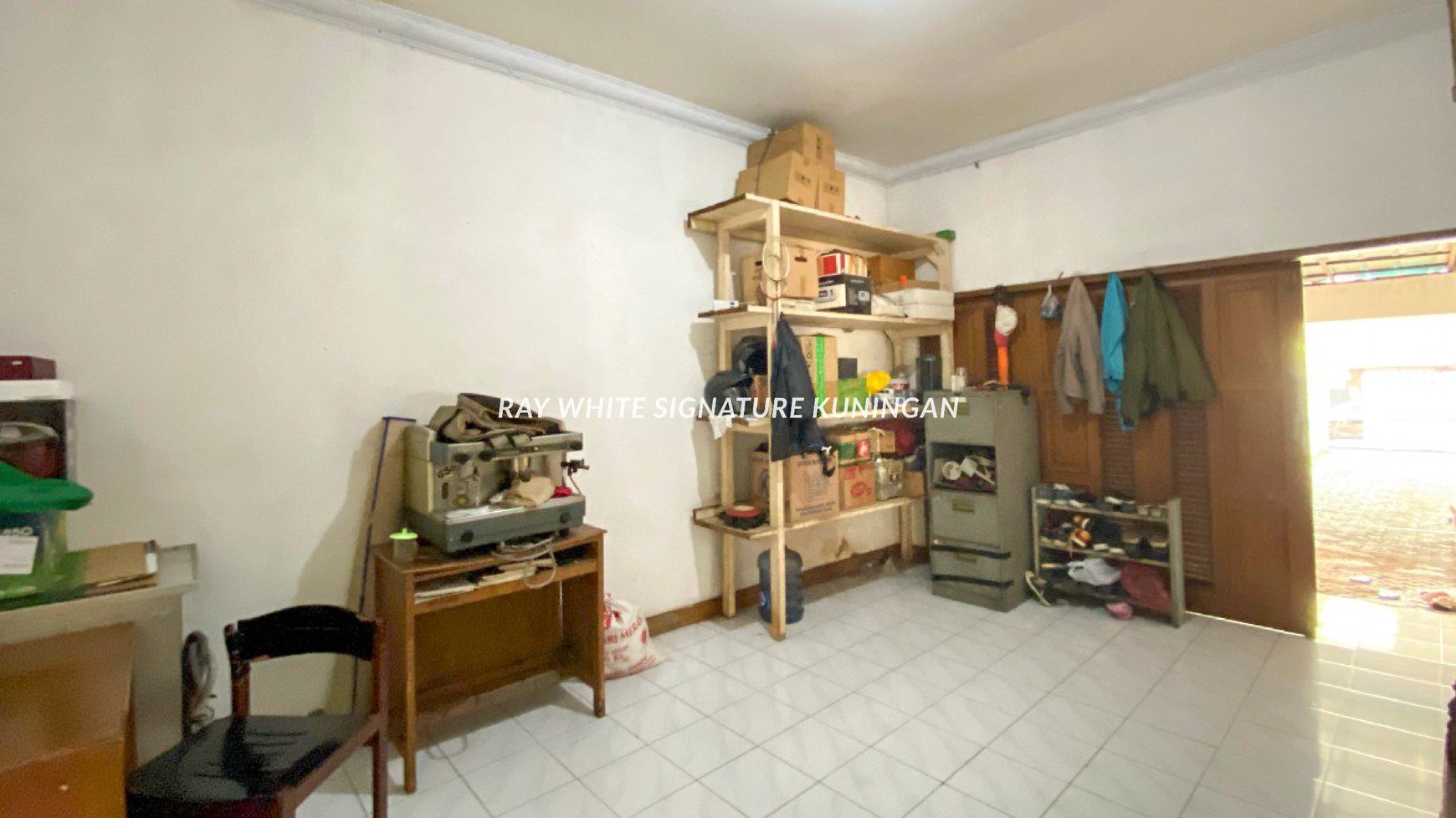 Dijual Rumah 1,5 Lantai di Tebet