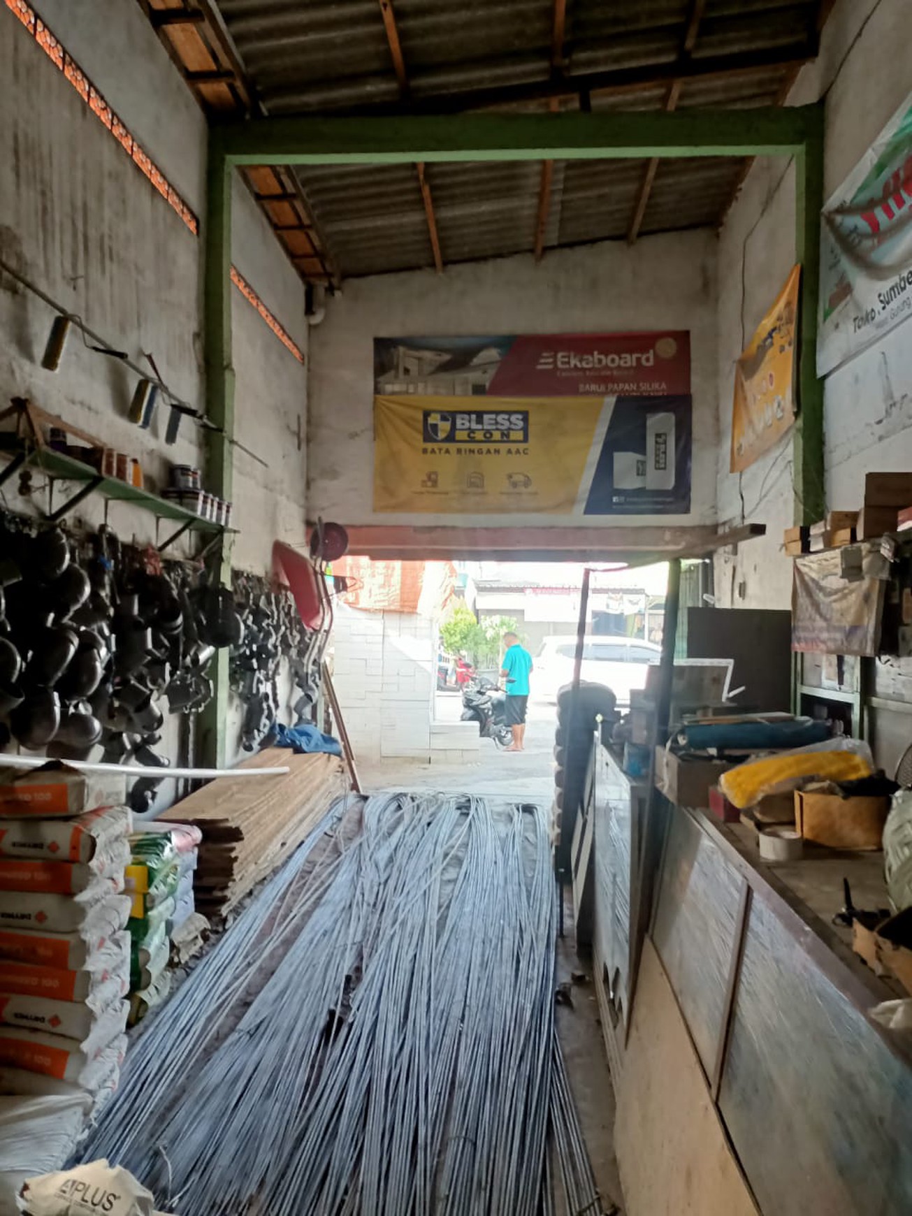 Murah 1 Milyaran Dijual Toko Nol Jalan Raya Mastrip - Waru Gunung - Karang Pilang - Cocok Buat Segala Usaha - Komersial Area