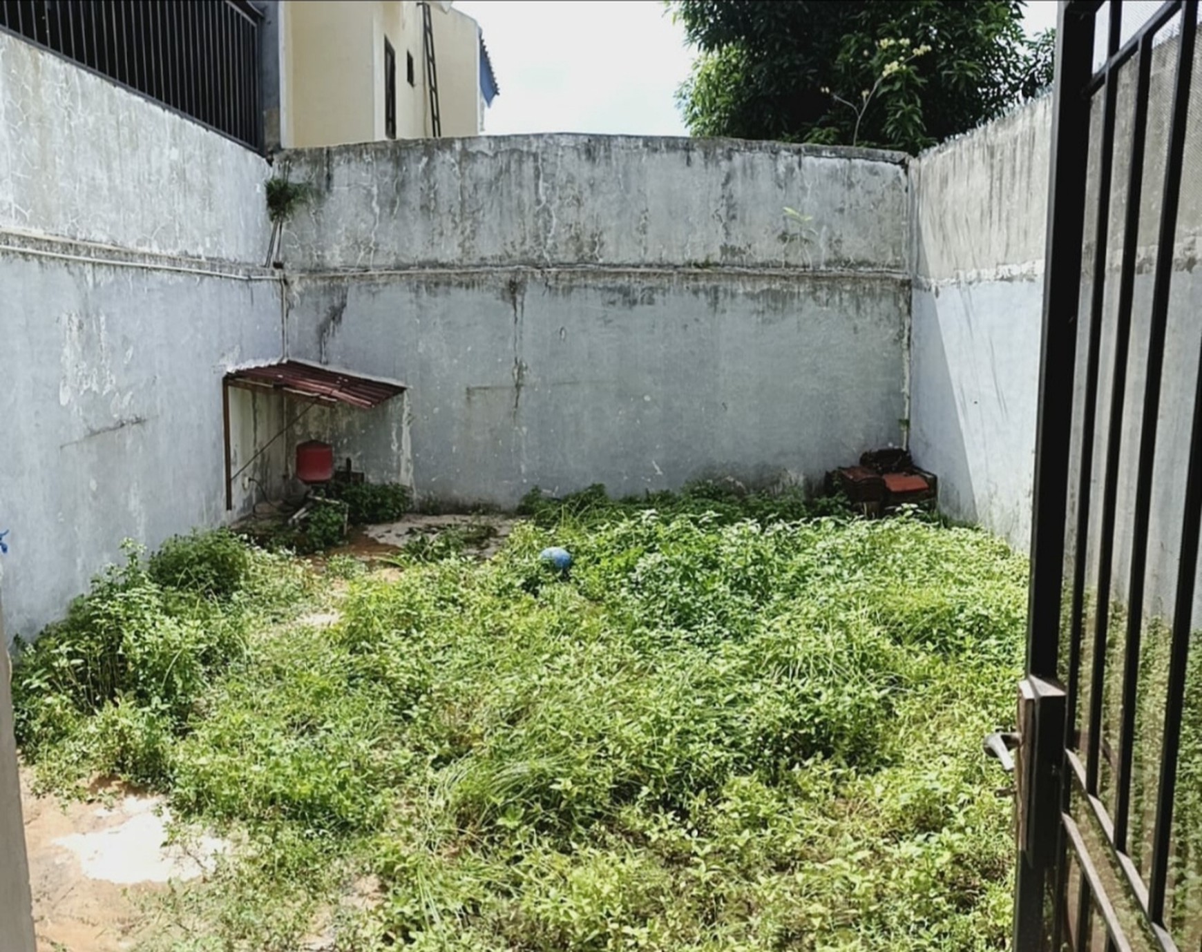 Rumah 2lt Minimalis di bawah 1M Aman Banjir Pondok Aren